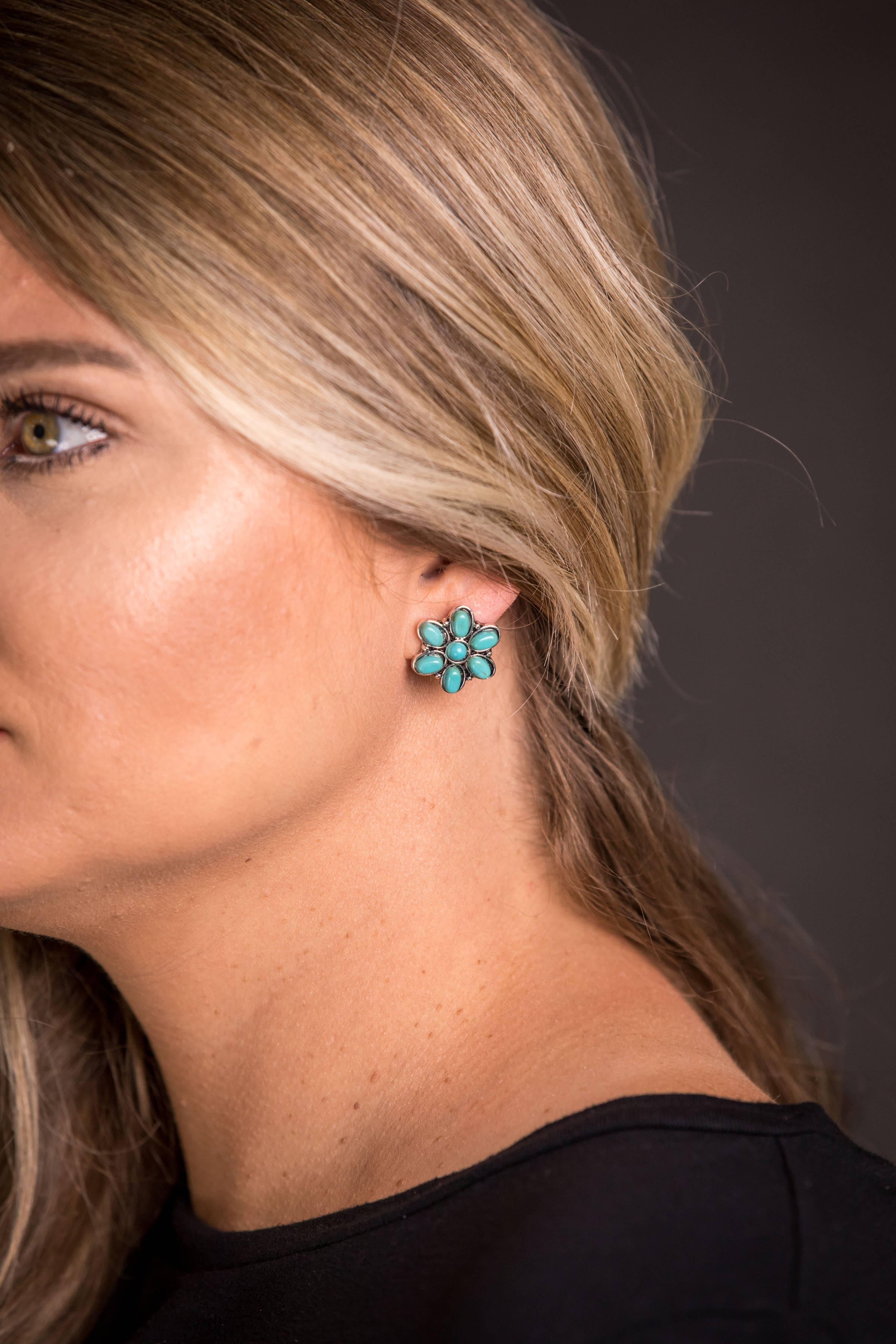 Floral Stud Earring - Turquoise
