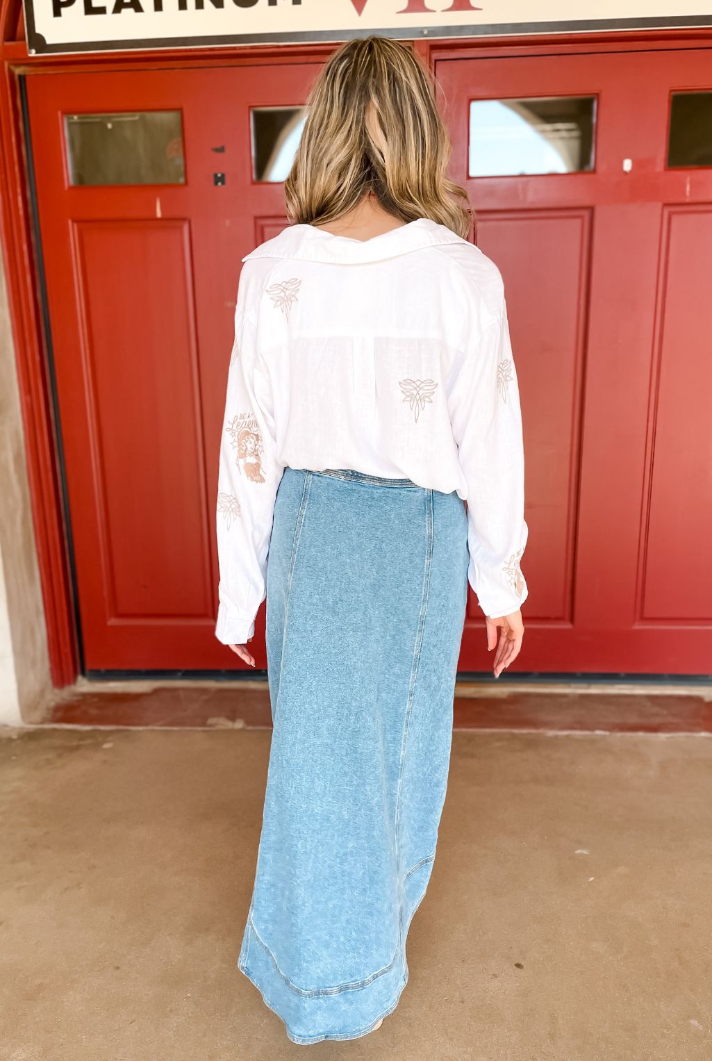 Wavy Placket Denim Skirt