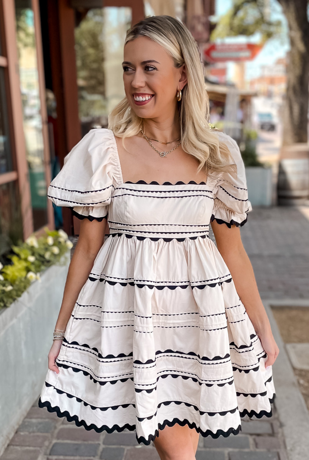 Jeanie Dress - Natural