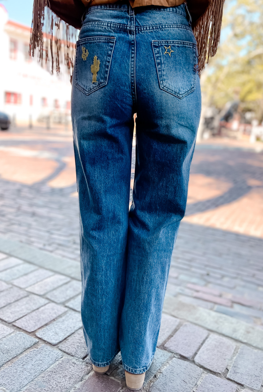 Western Motif Embroidered Jeans