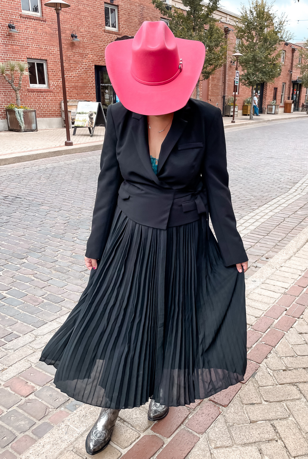 Astr - Sekani Tuxedo Coat Dress