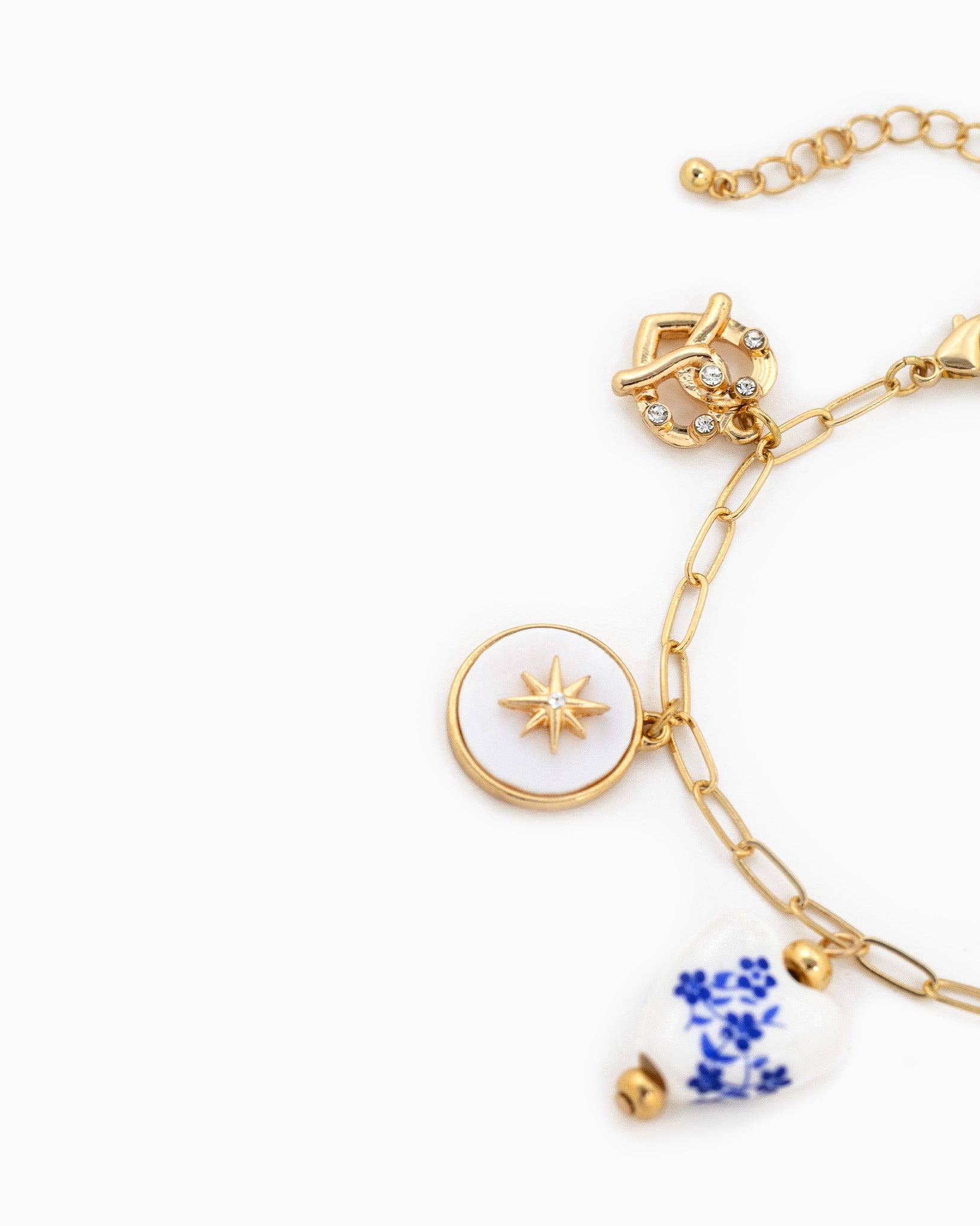 Dreamy Charm Heart Bracelet