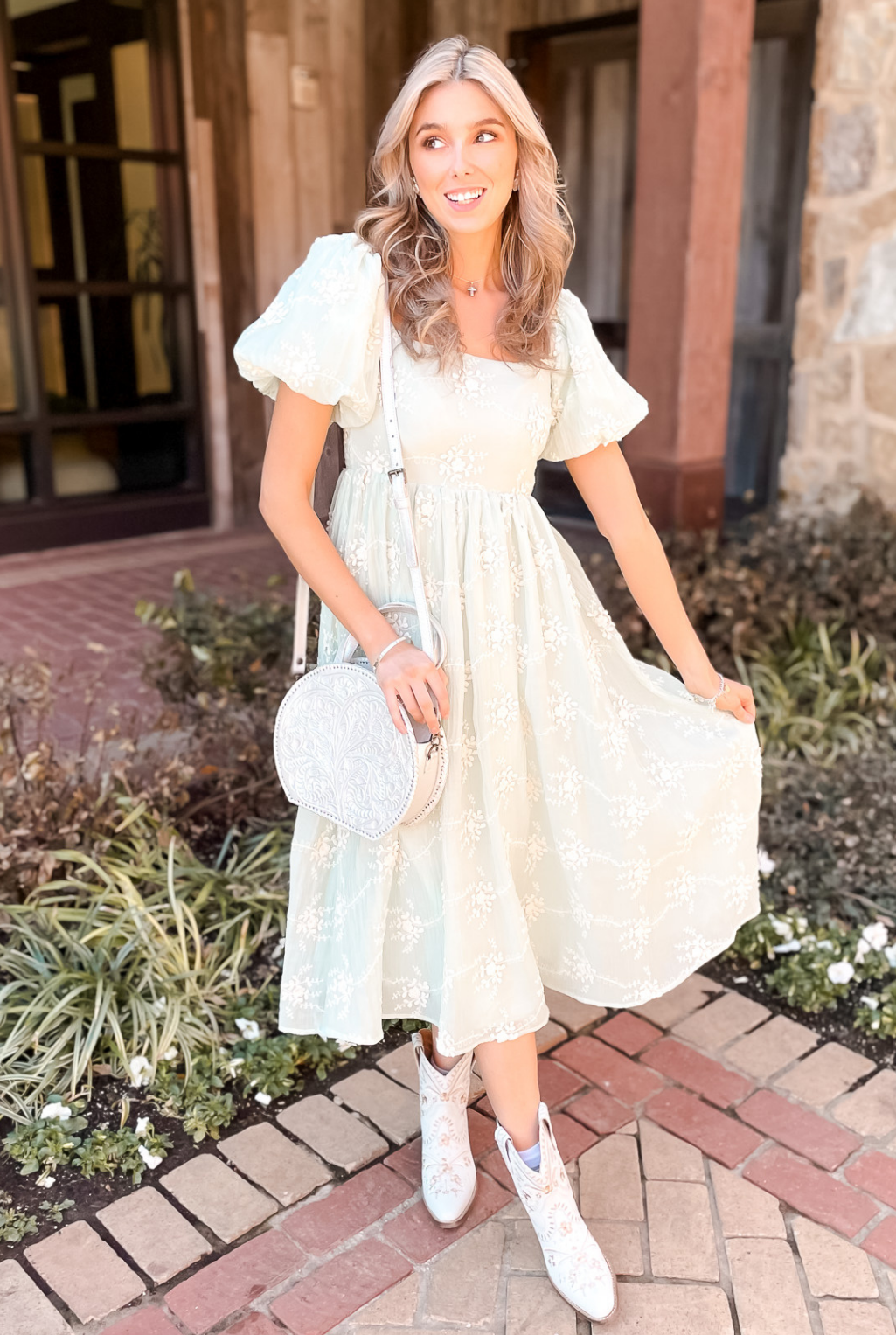 Everlasting Embroidered Dress - Mint