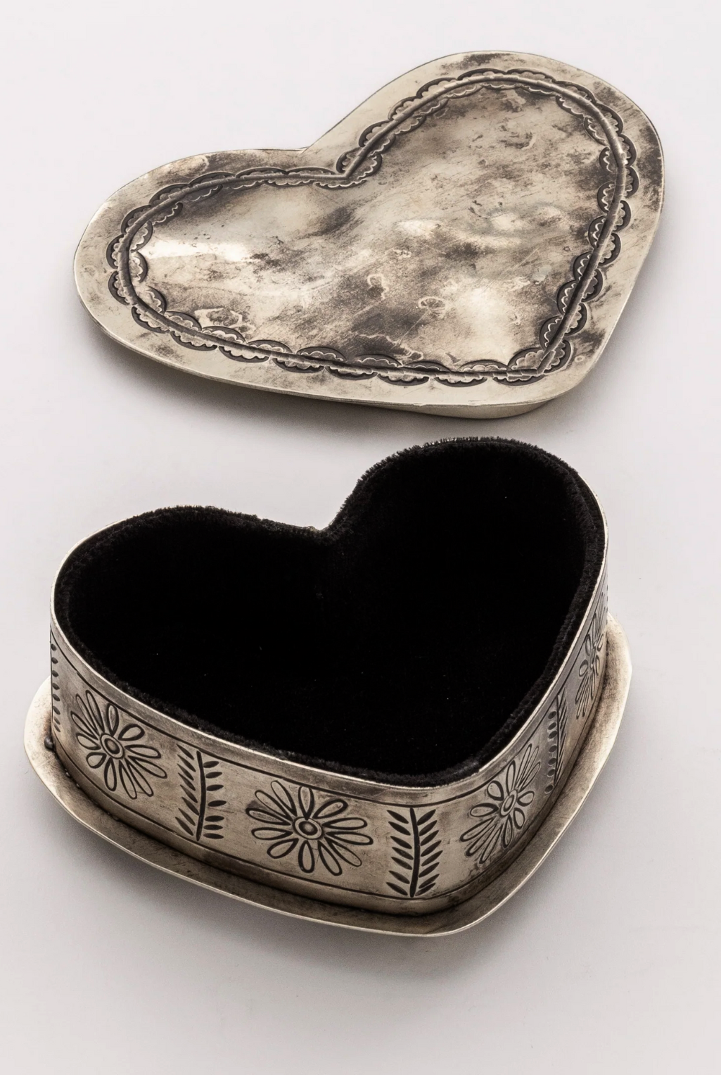 Rustic Silver Corazon Keepsake Box
