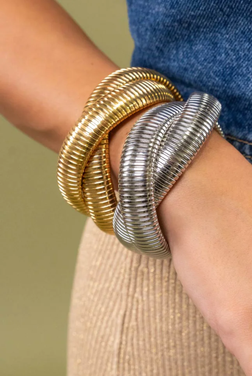 She's The Moment Bracelet - Gold