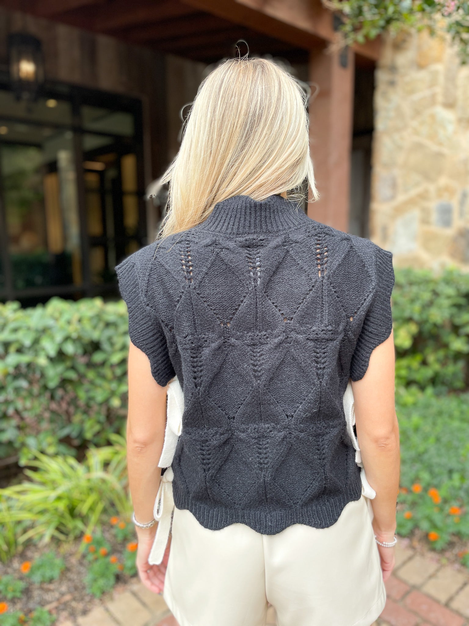 It's A Tie Sweater - Black