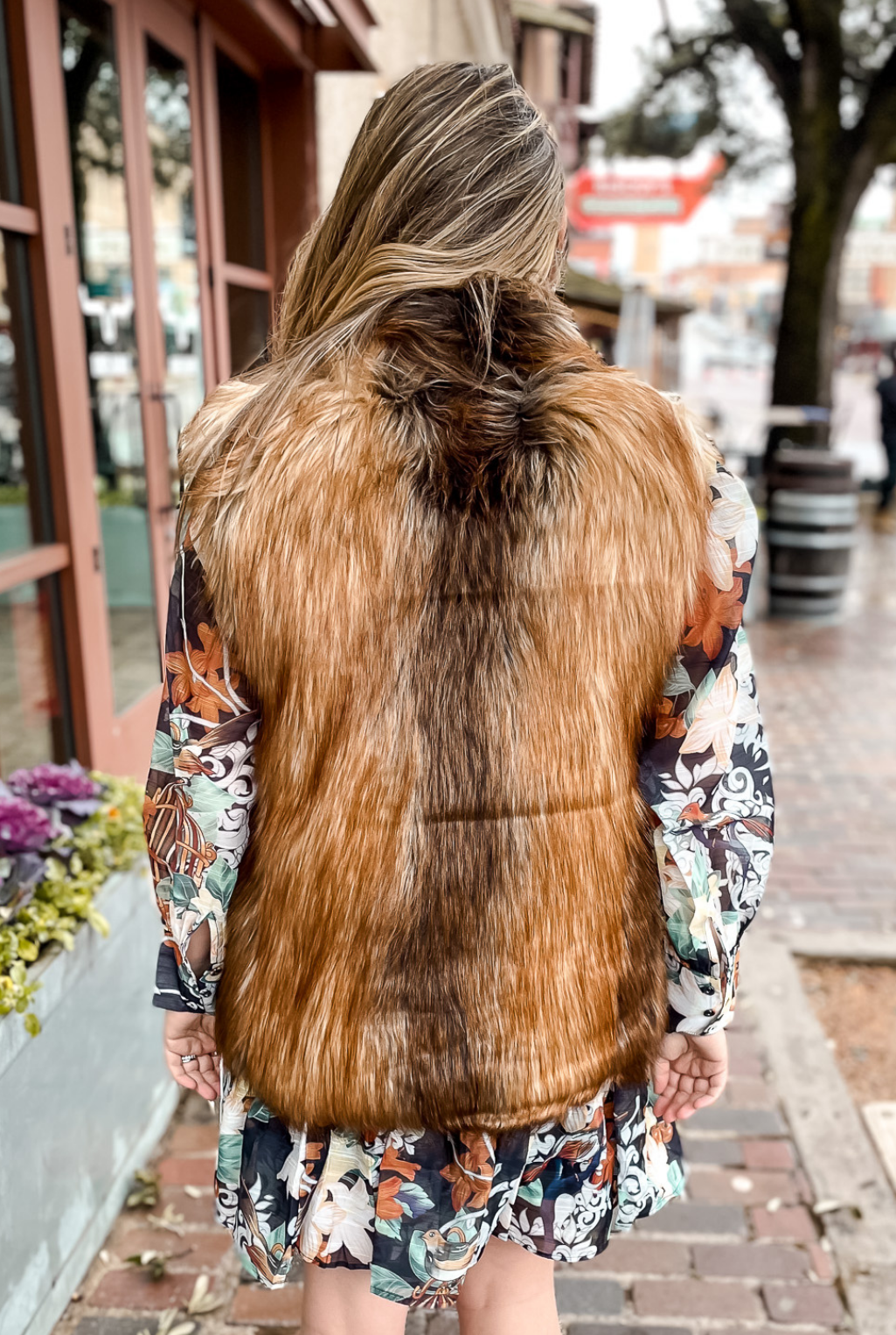 Red Fox Fur Hook Vest