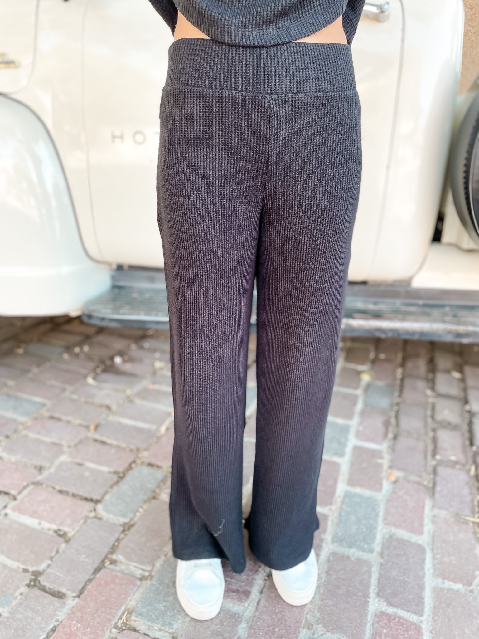 Maddi Says Waffle Set - Black