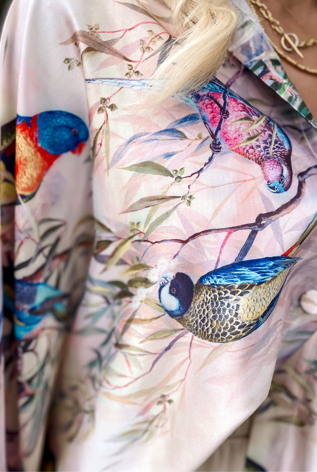 Exotic Birds Top