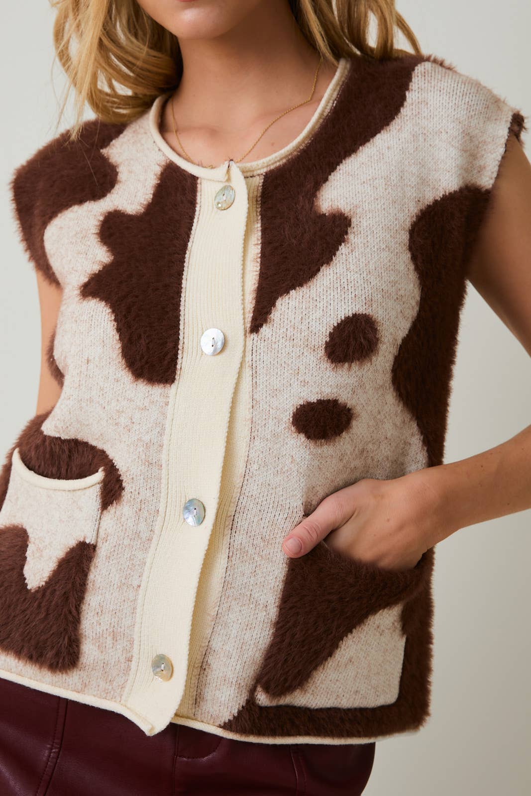 Ashire Sweater Vest - Tucker Brown