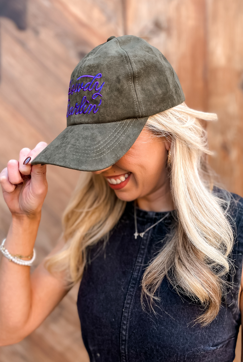 Howdy Darlin' Suede Cap - Olive