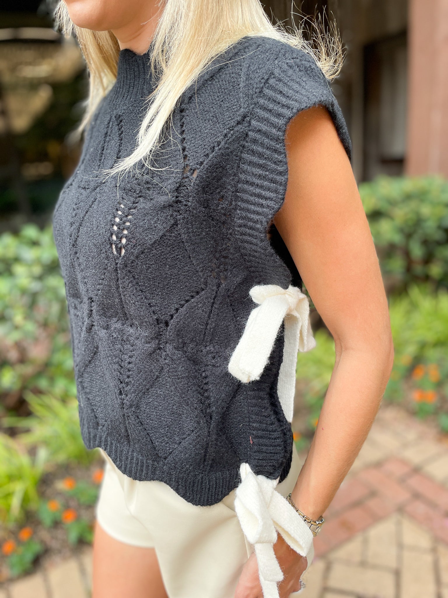 It's A Tie Sweater - Black