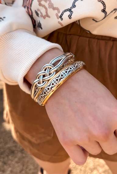 Intrigue Narrow Hinged Bangle - Tucker Brown