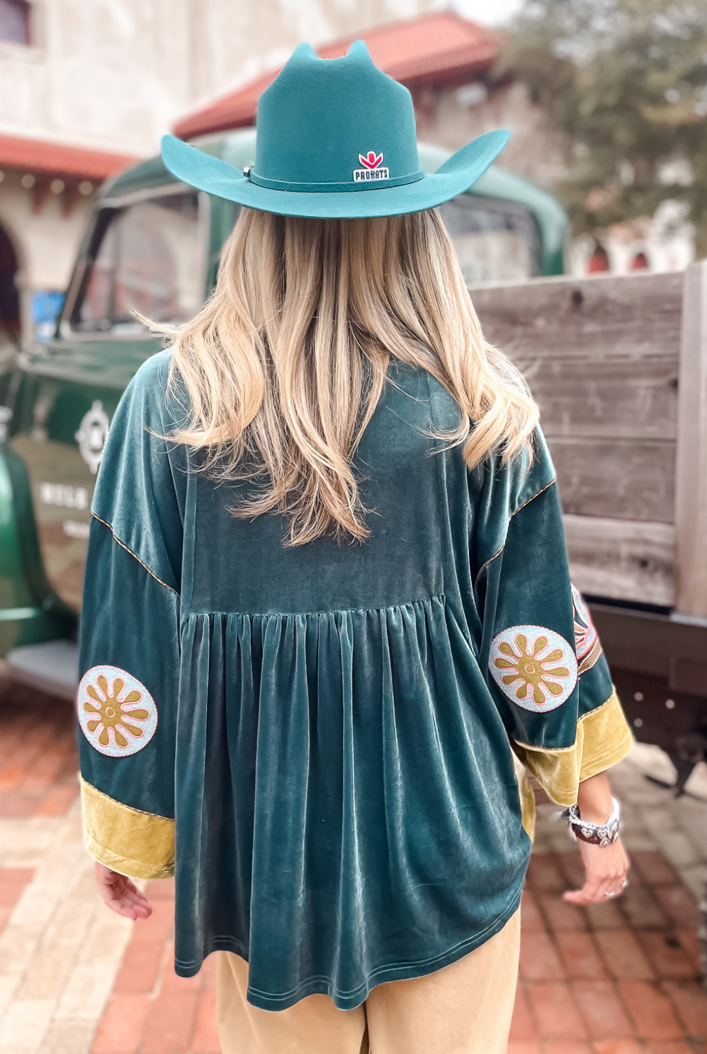 Very Velvet Embroidered Top - Teal