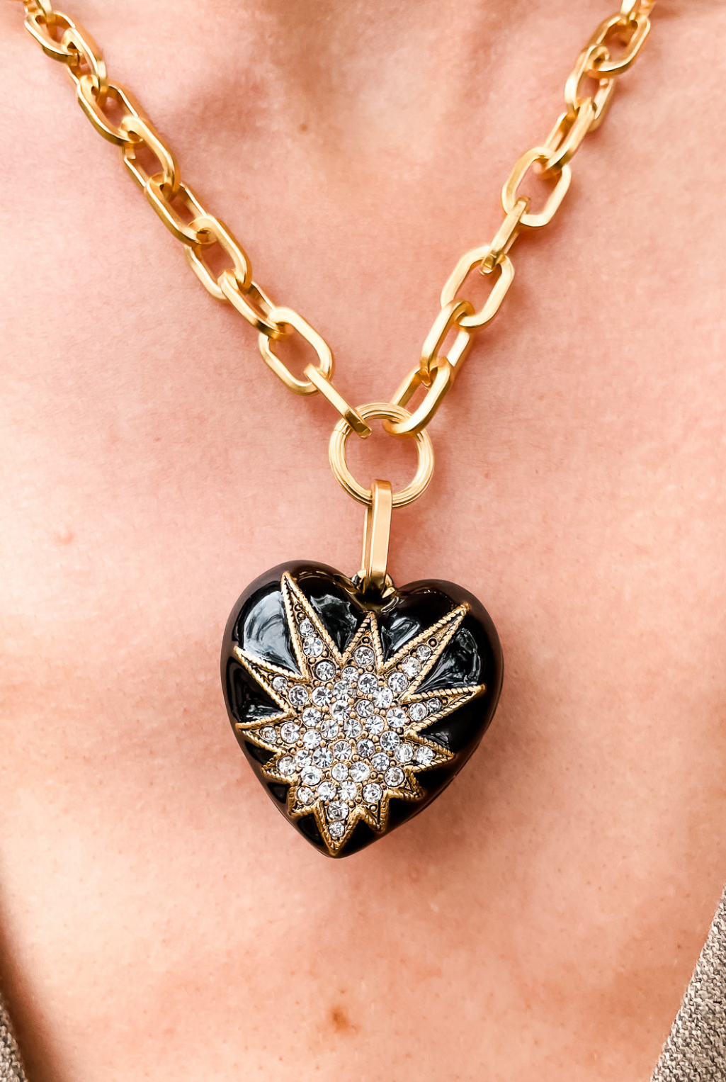 Heart of Tefiti Necklace - Black