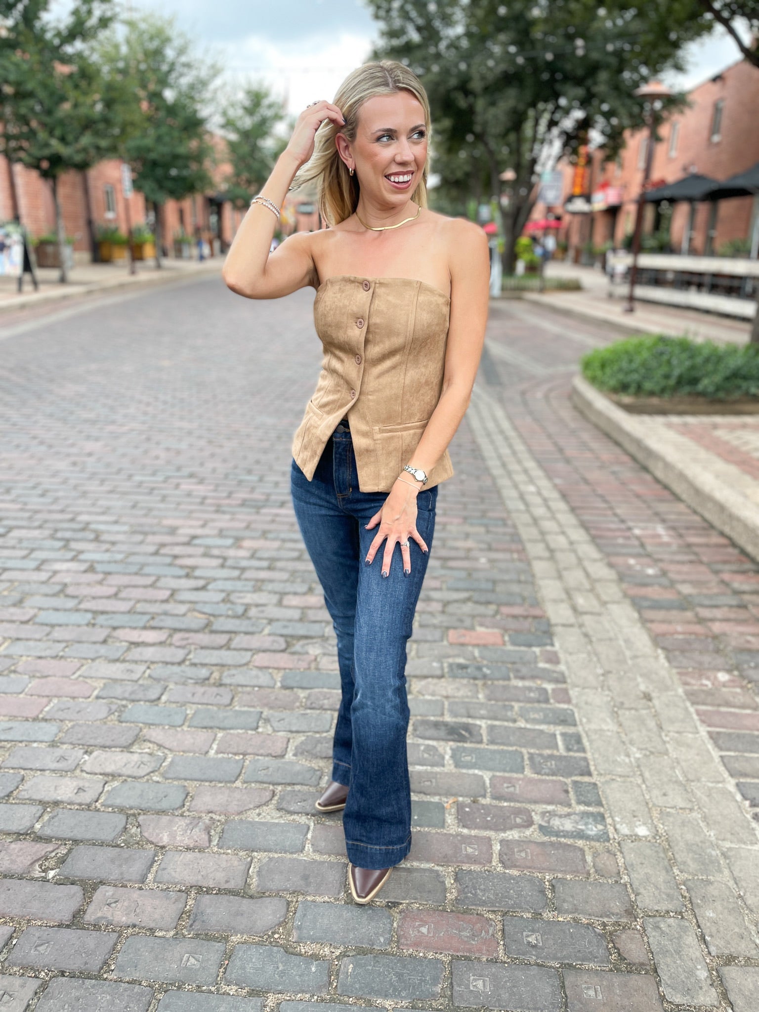 Suede Sleeveless Button Top