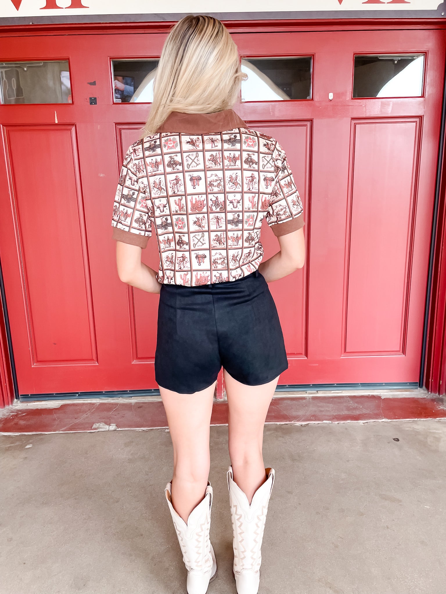 Stars & Studs Shorts - Black