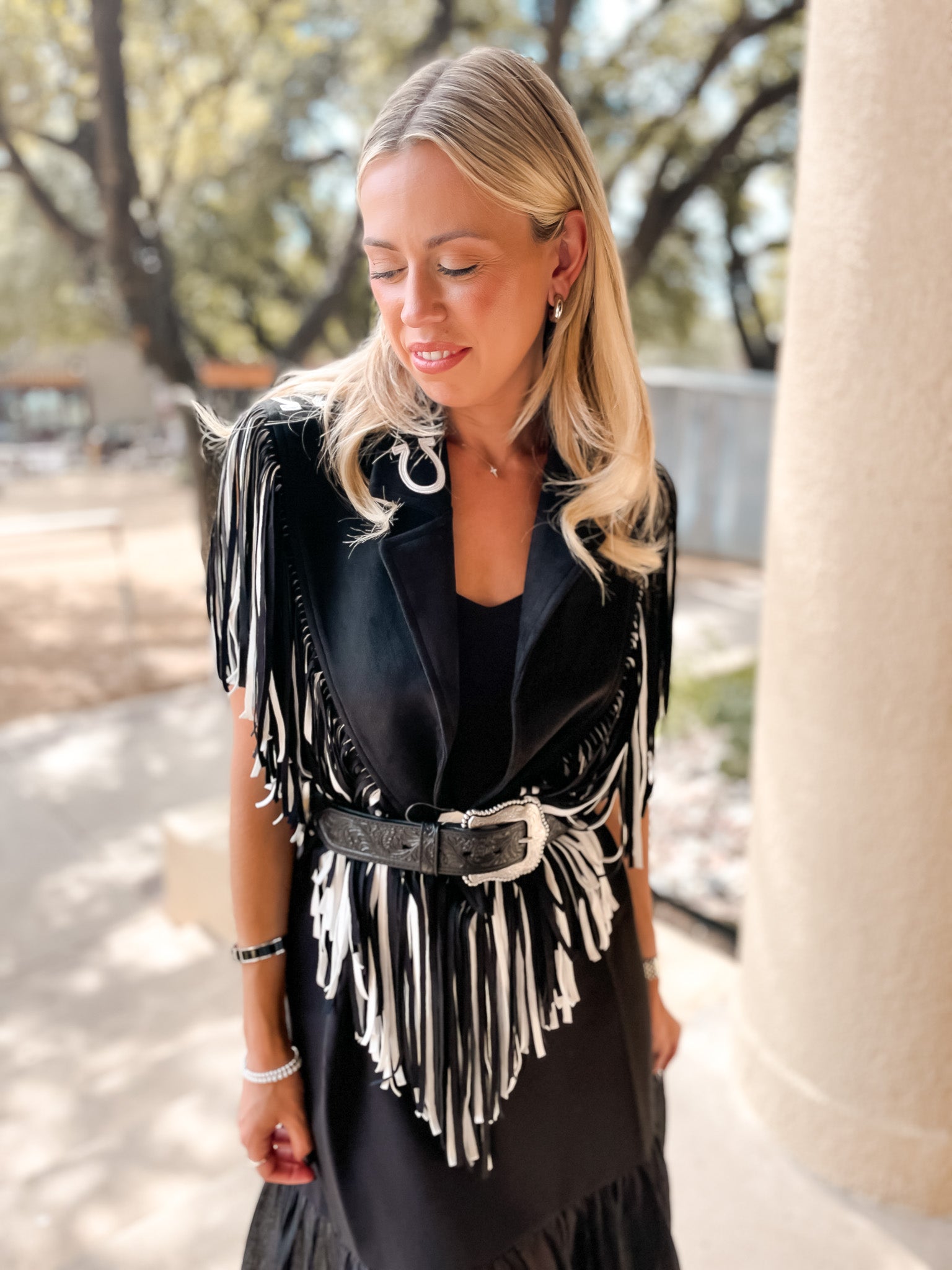 Lucky Horseshoe Fringe Shrug - Black