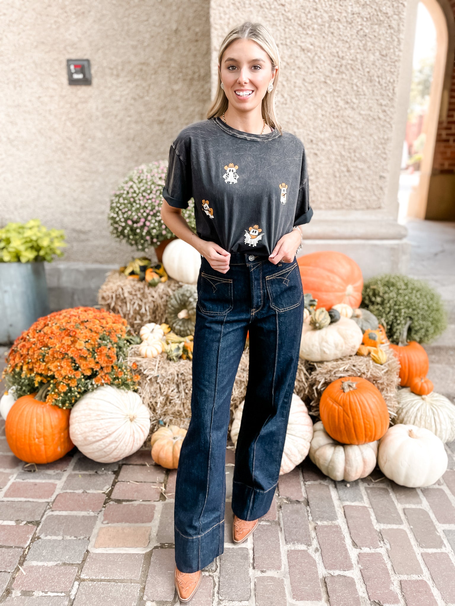 Cowboy Ghosts Oversized T-Shirt - Black