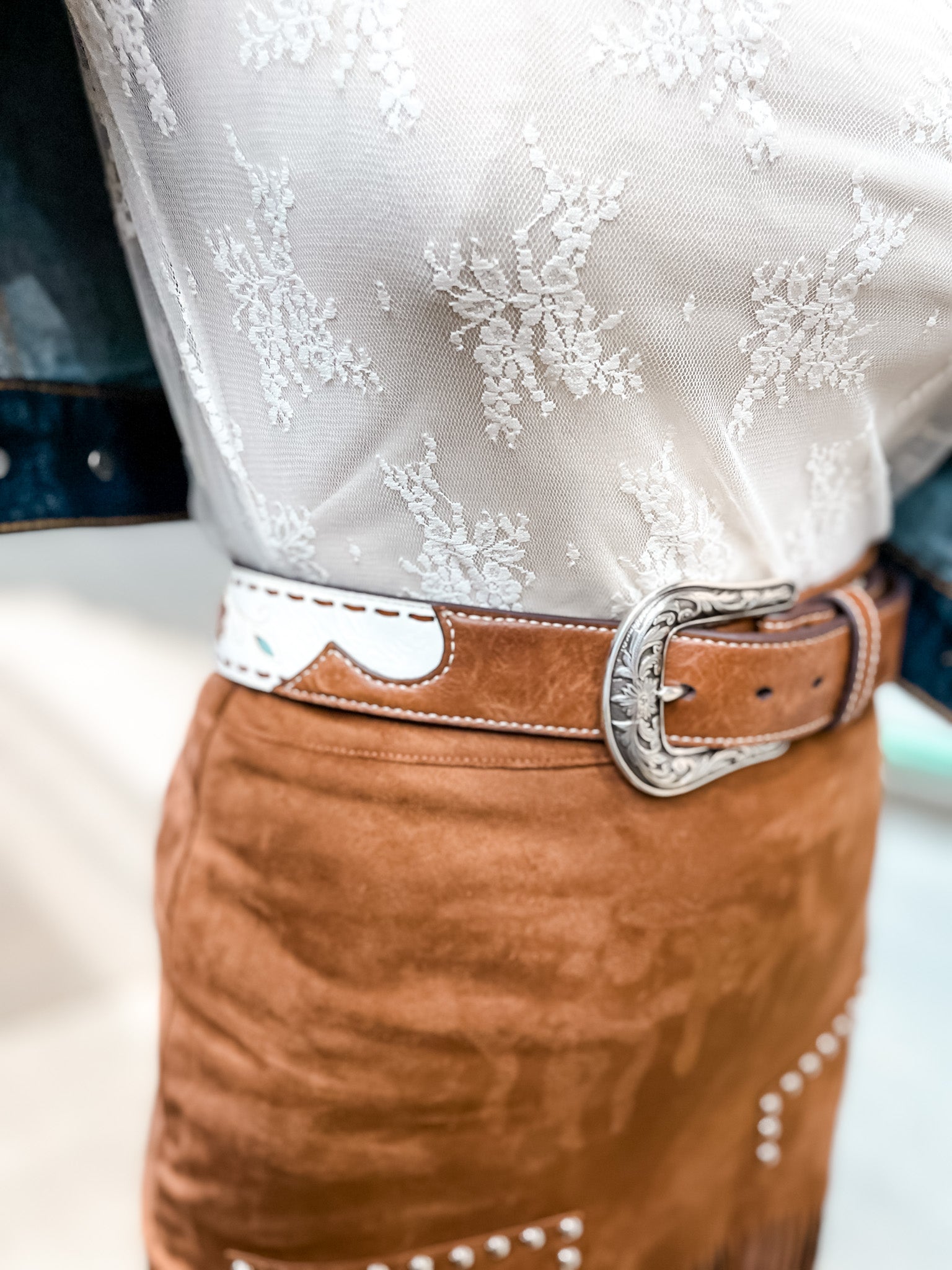 A 1568305 Floral Belt