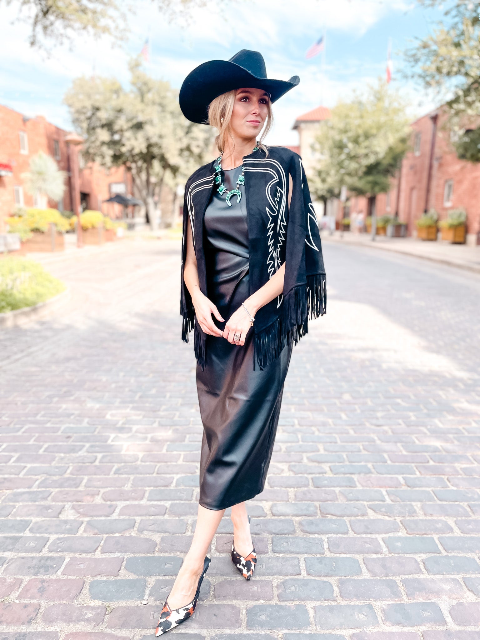 Boot Stitch Embroidered Cape - Black