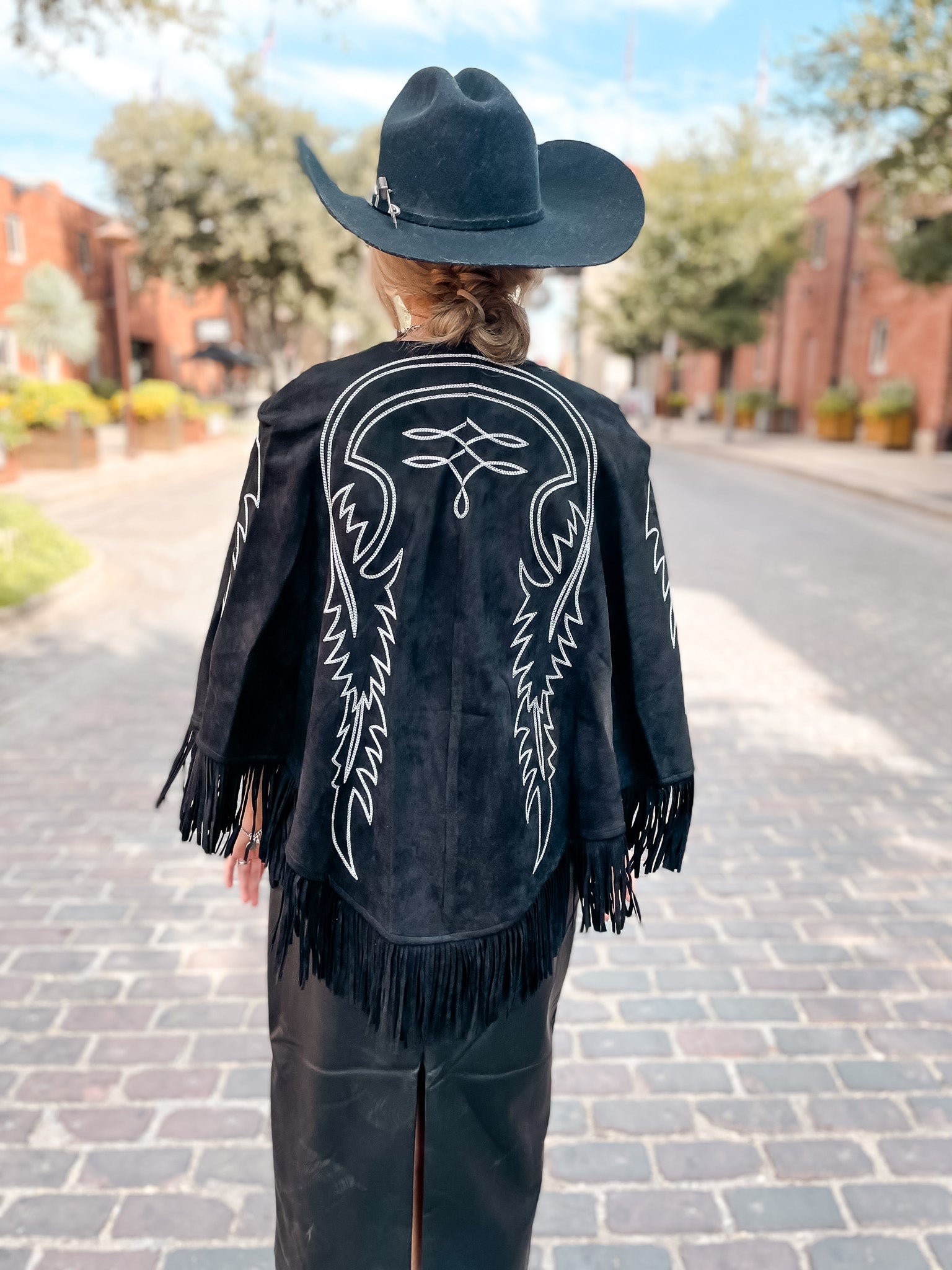 Boot Stitch Embroidered Cape - Black