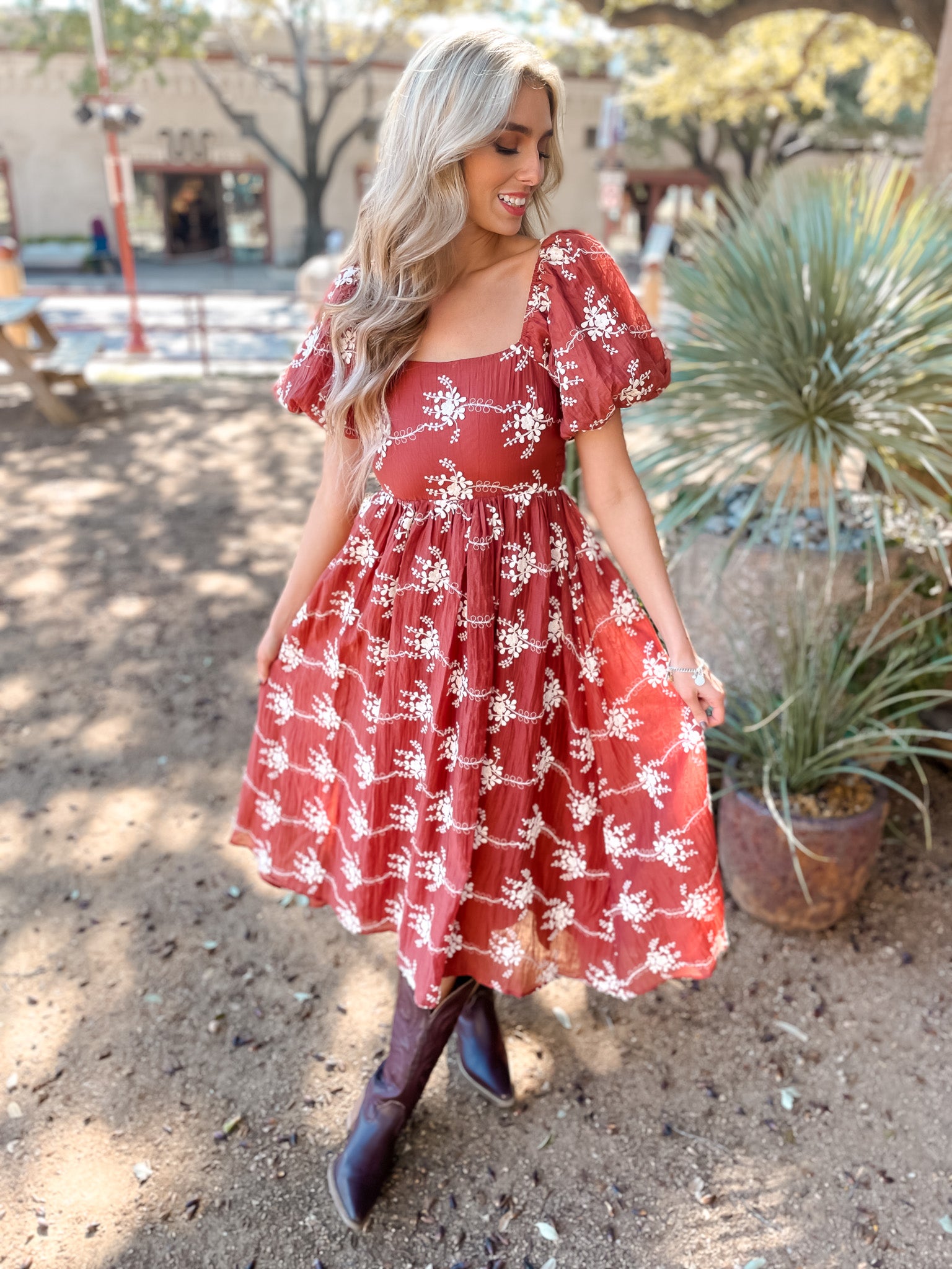 Everlasting Embroidered Dress - Maroon