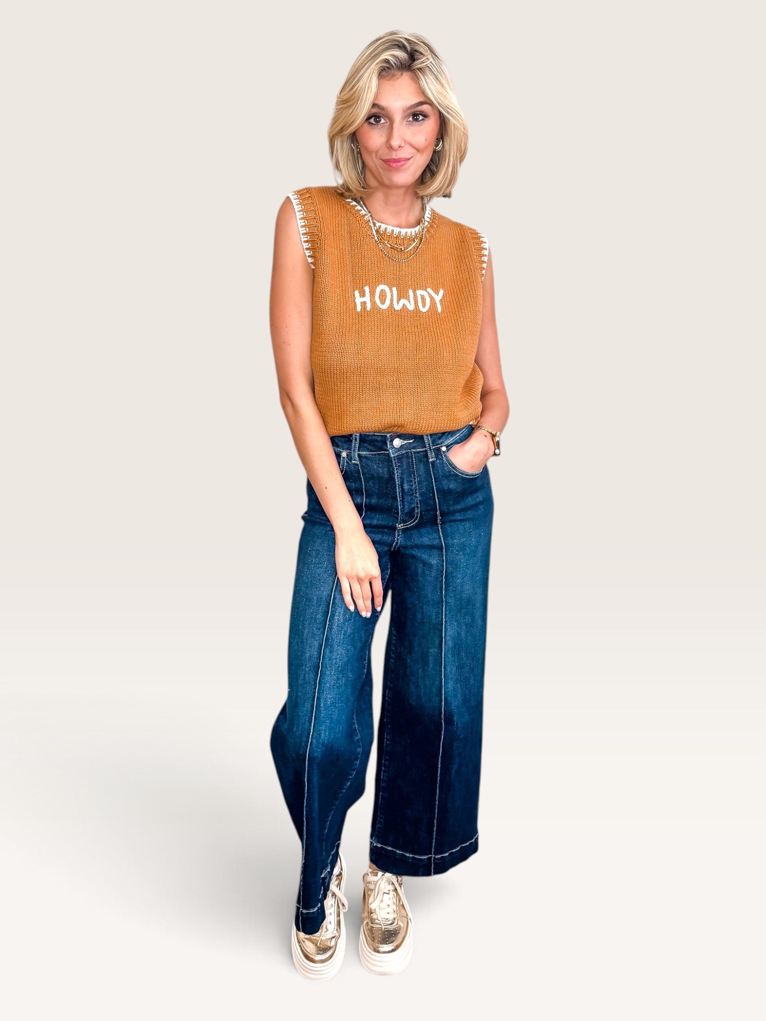 Howdy Sweater Vest - Brown