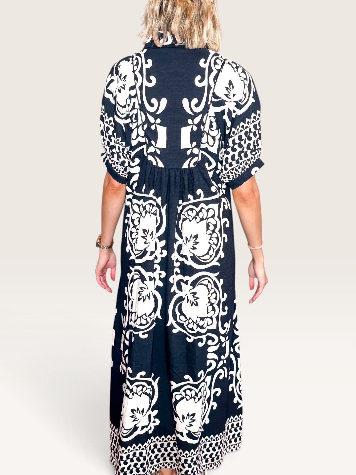 Filigree Fun Dress - Black