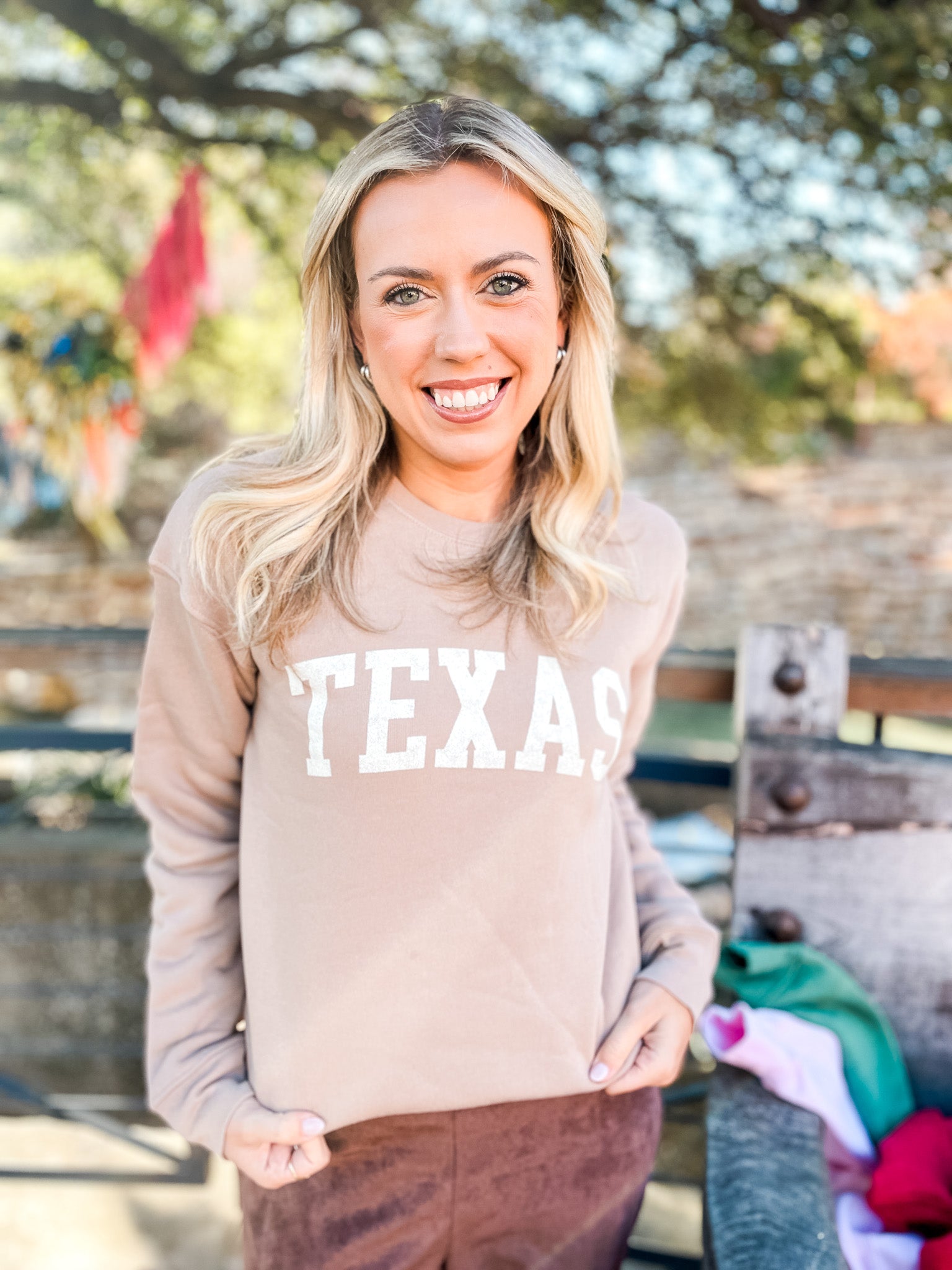 TEXAS Varsity Sweatshirt - Autumn