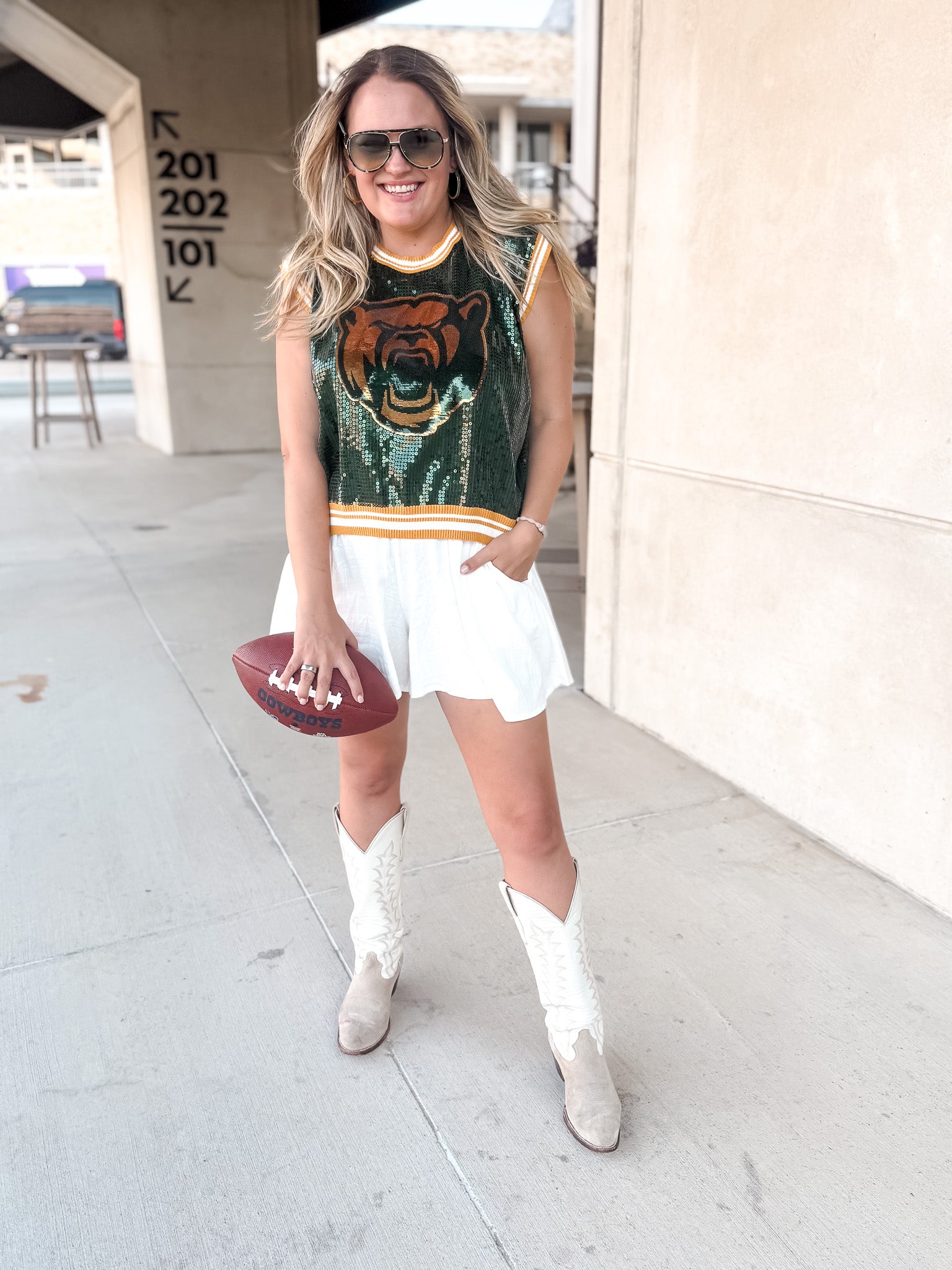 Queen Of Sparkles - Baylor Sequin Mascot Tank