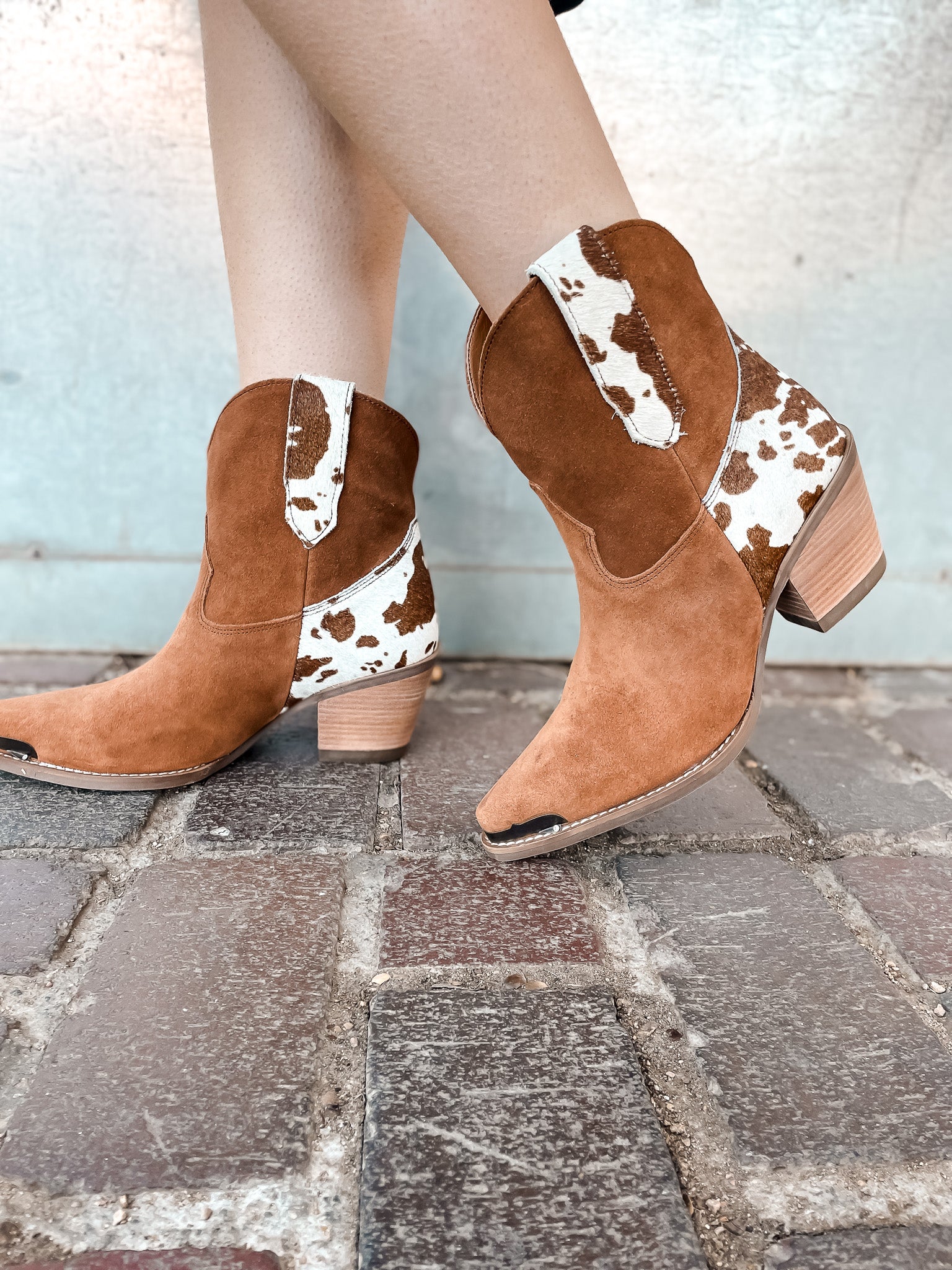 Texas Charm Boot - Camel Cow