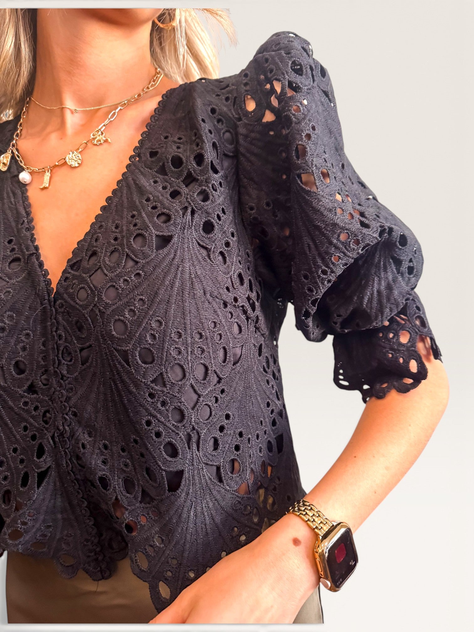 Selena Lace Crop Blouse - Black