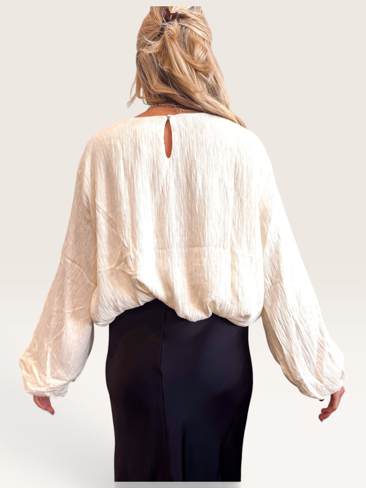Y Bubble Hem Top - Cream