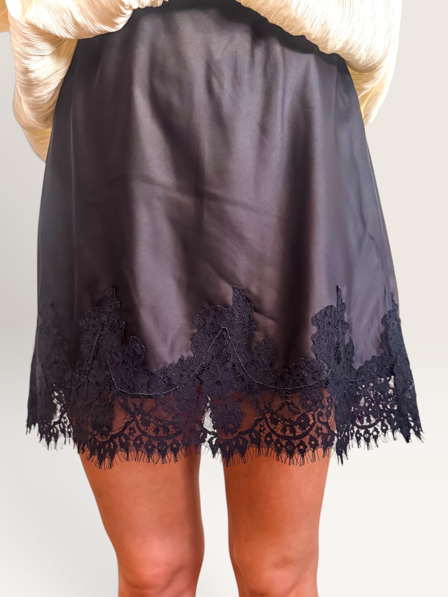 Let It Slip Skirt - Black