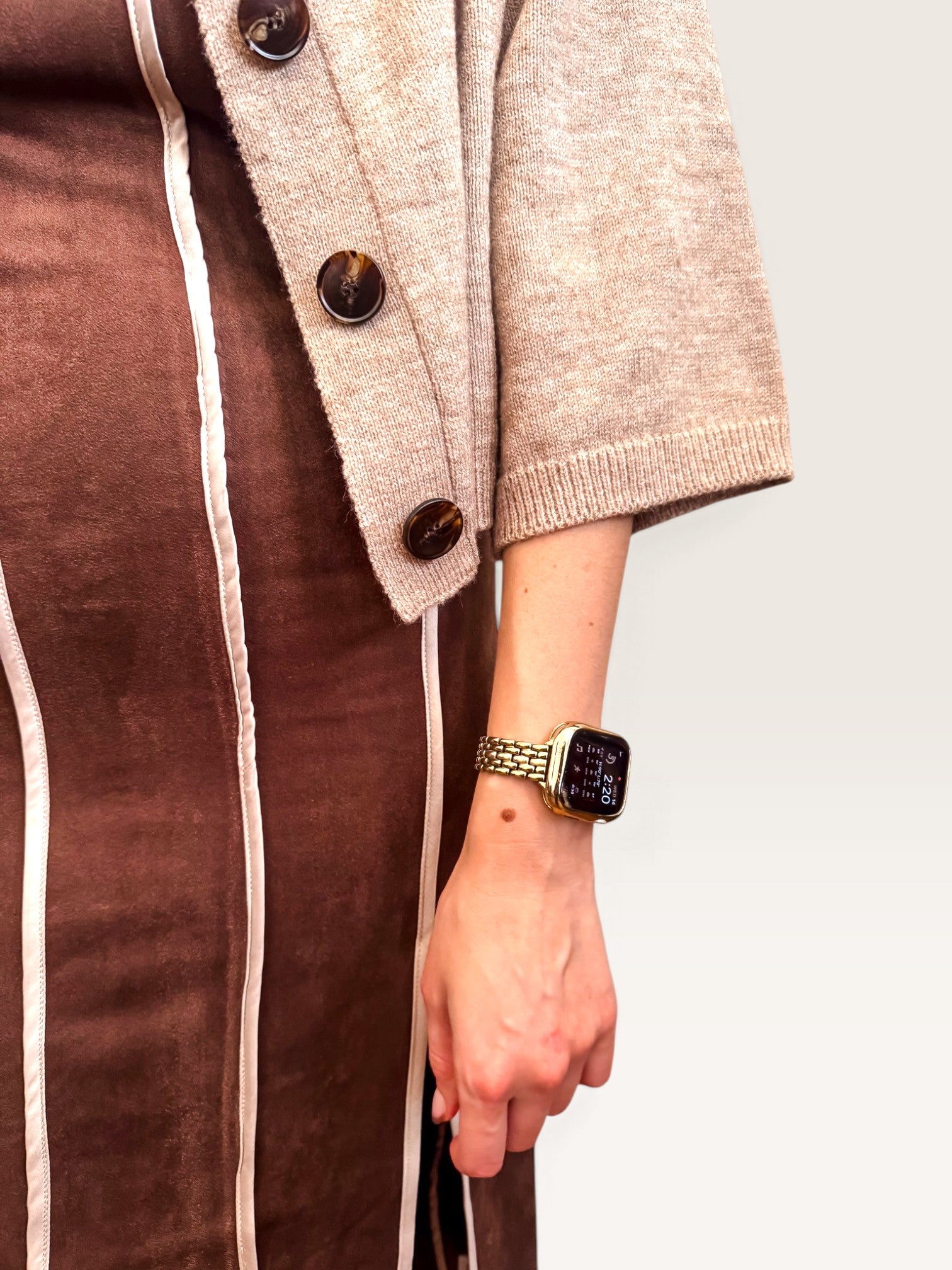 Three Quarter Sleeve Cardigan - Mocha