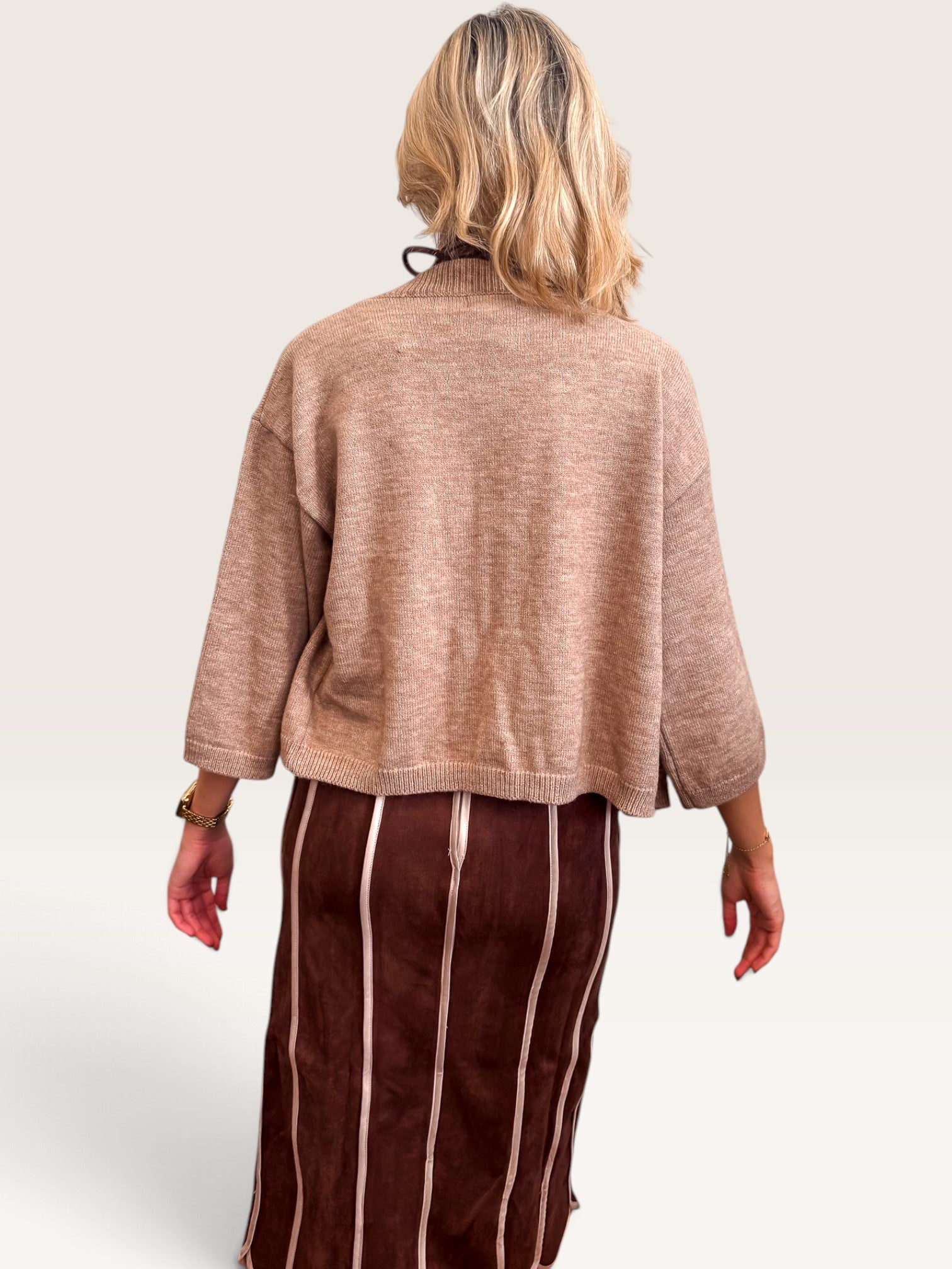 Three Quarter Sleeve Cardigan - Mocha