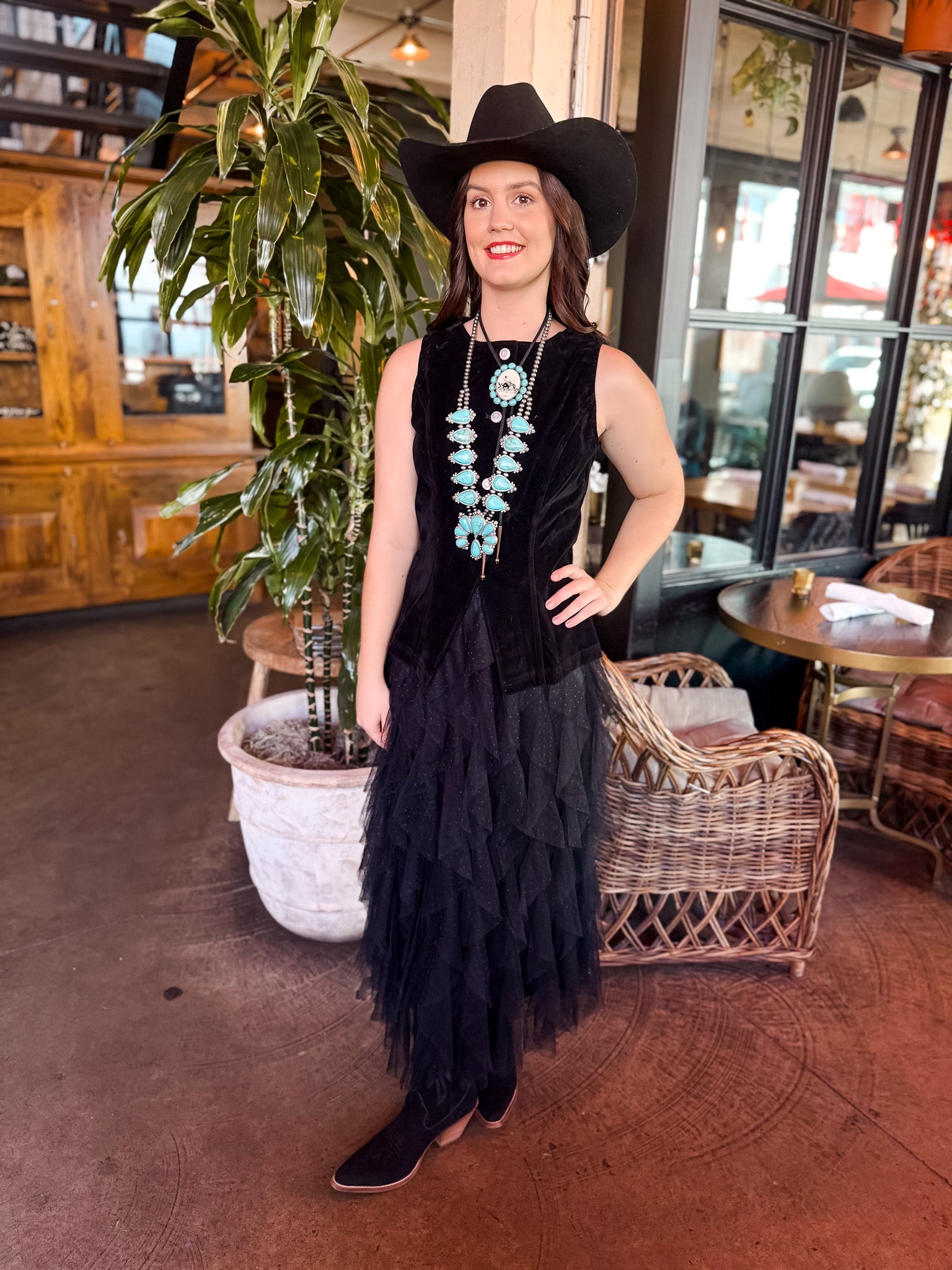 Velvetey Button Vest - Black