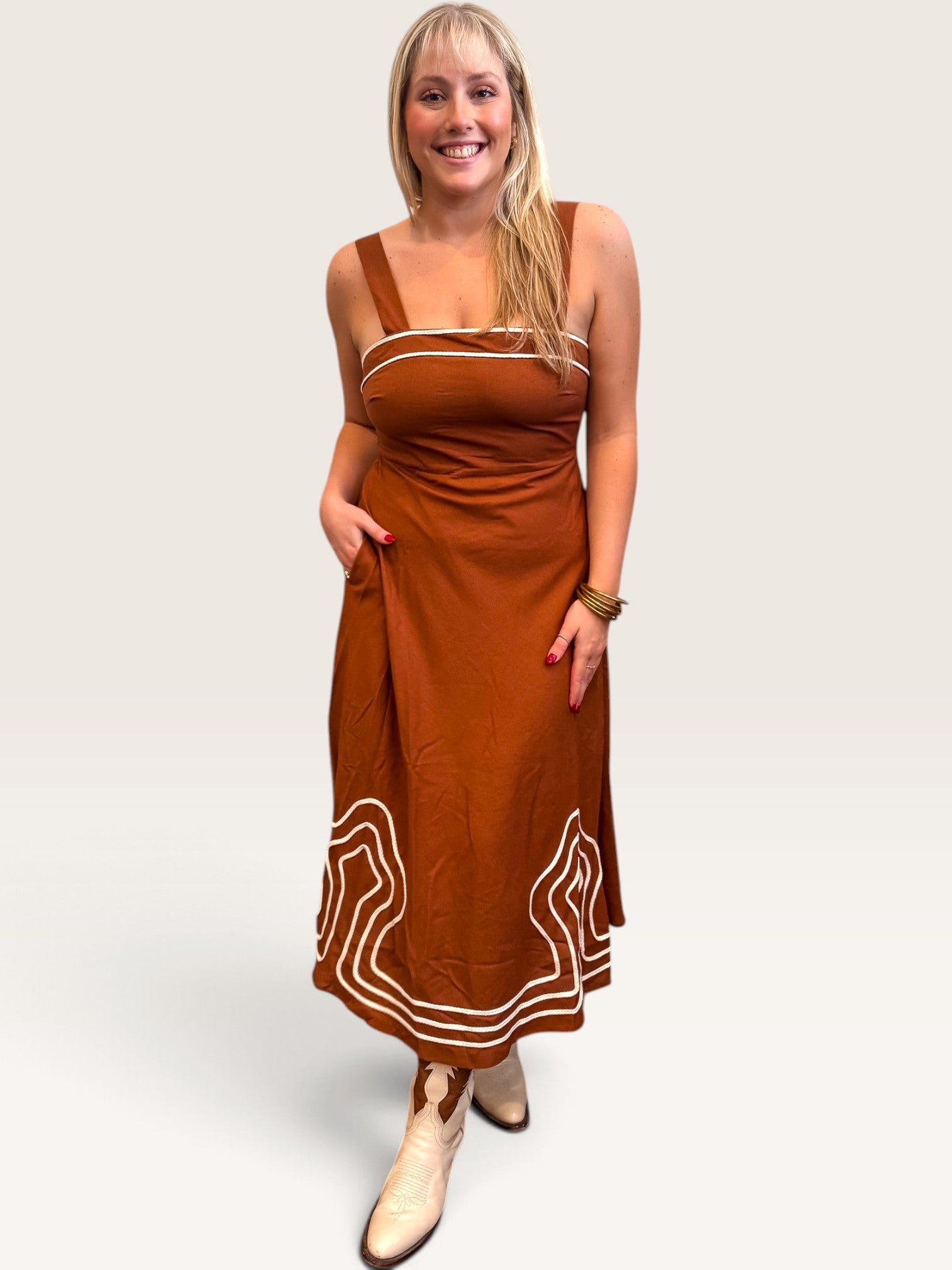 Rylee Embroidered Dress - Brown