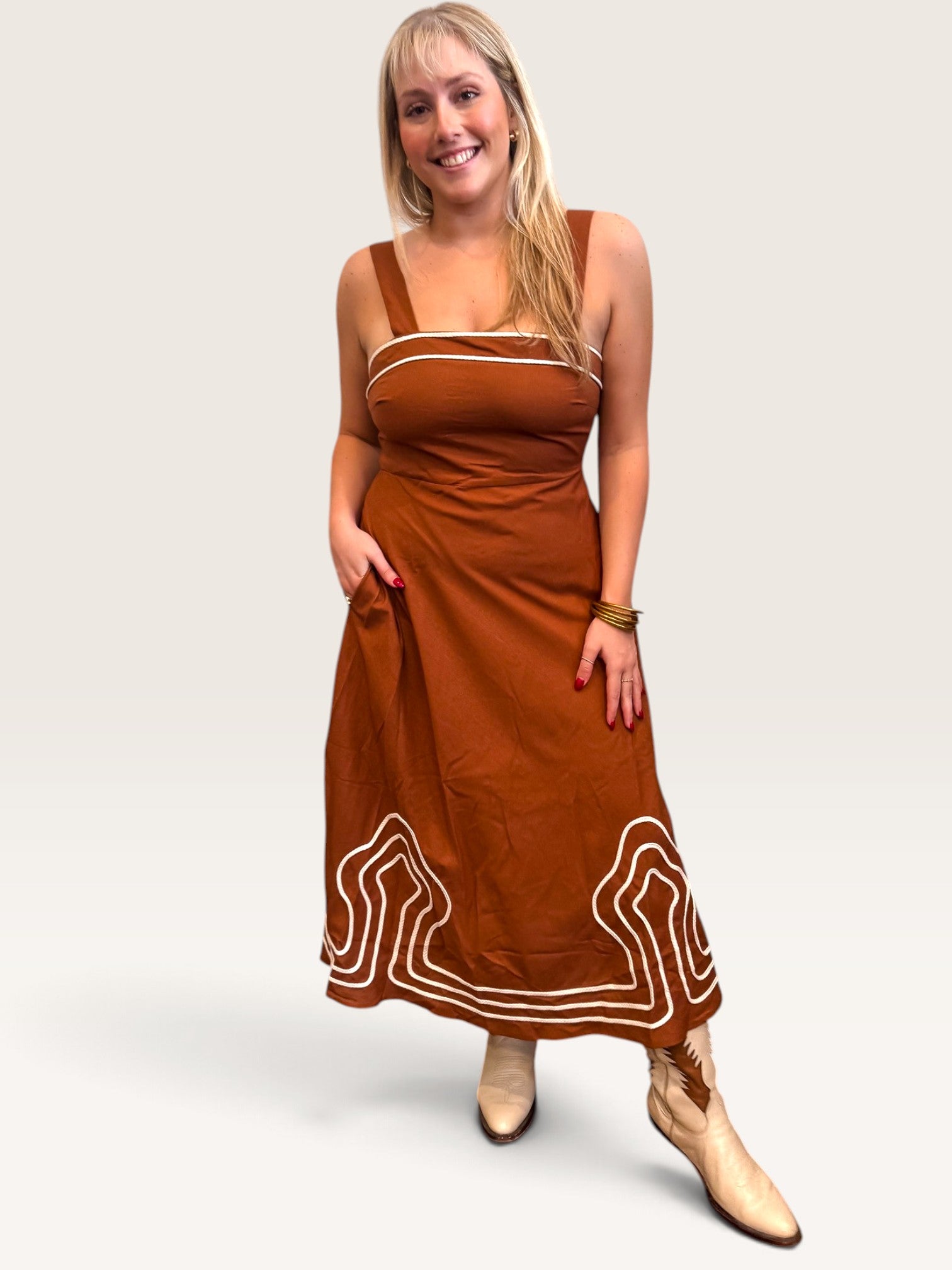 Rylee Embroidered Dress - Brown