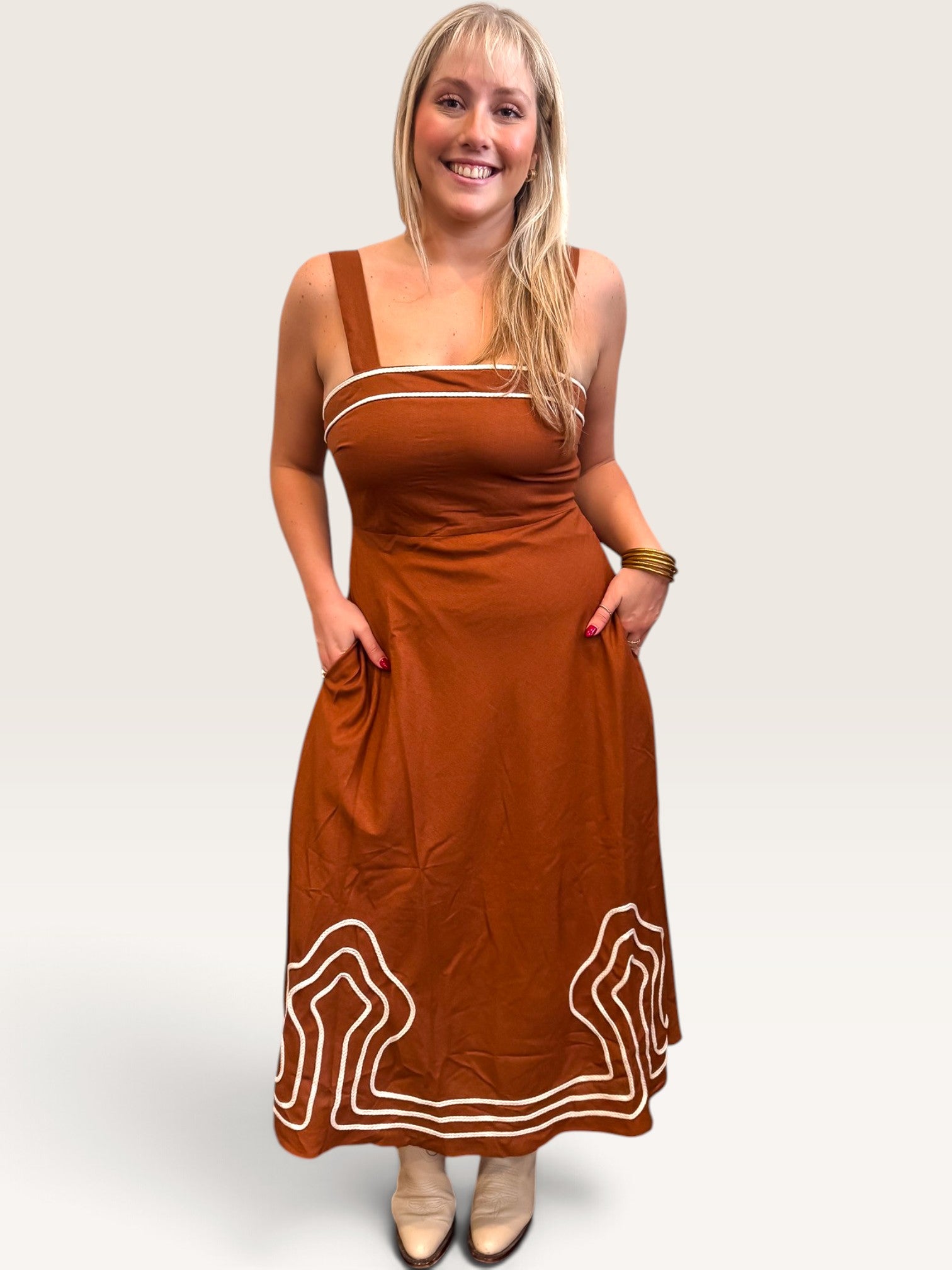 Rylee Embroidered Dress - Brown
