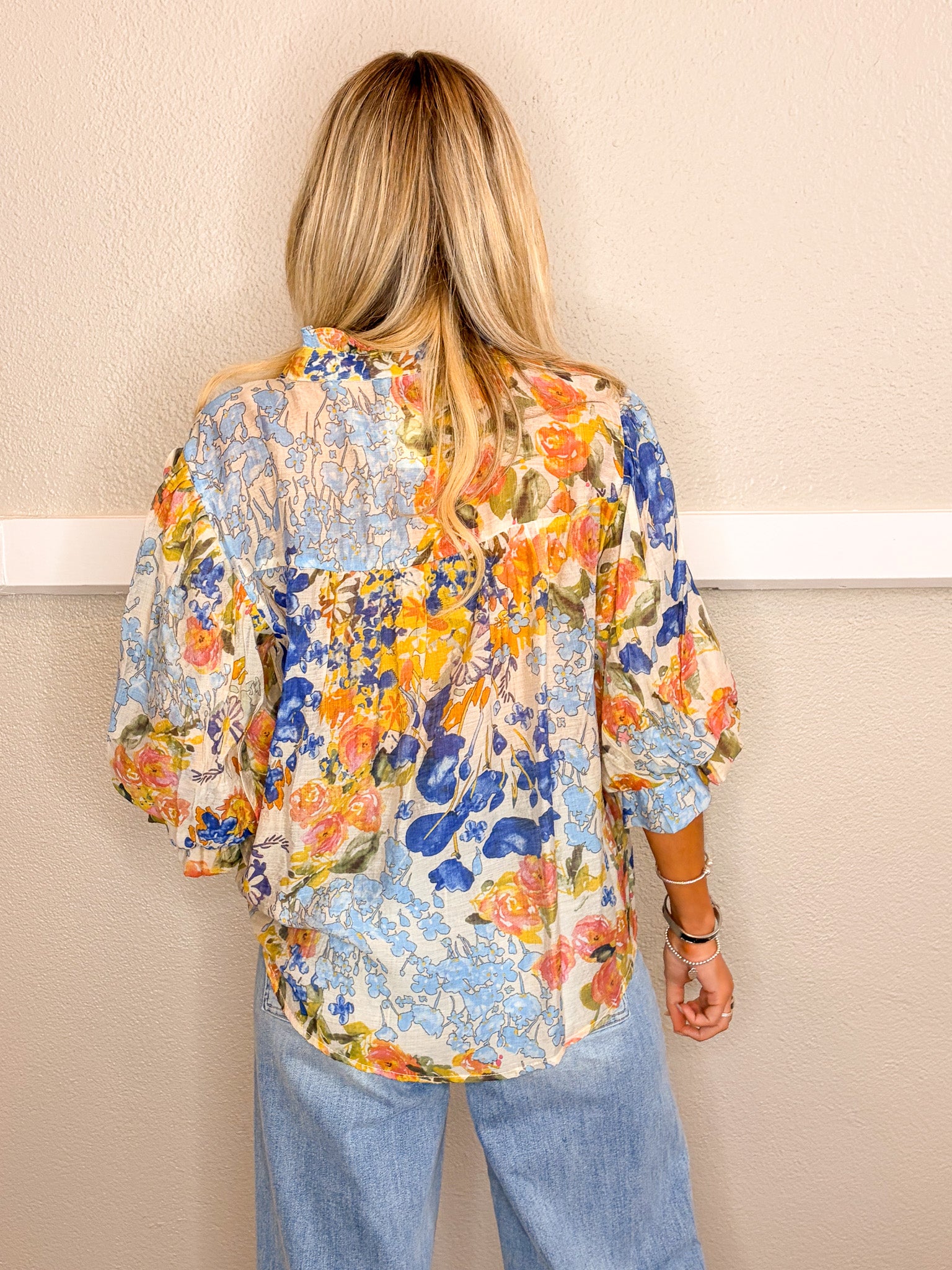 Watercolor Garden Top - Blue - Tucker Brown
