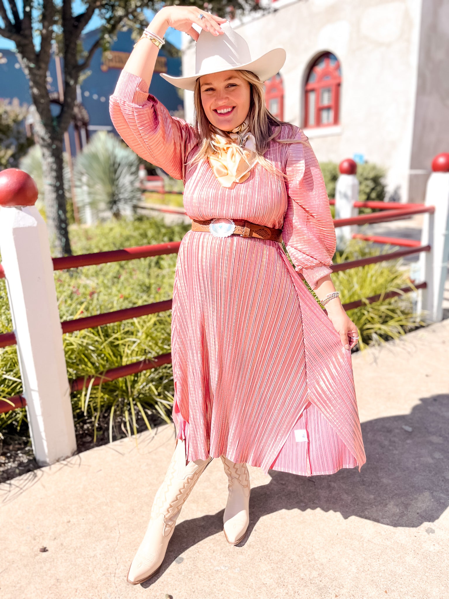 Metallic Pleats Dress - Pink