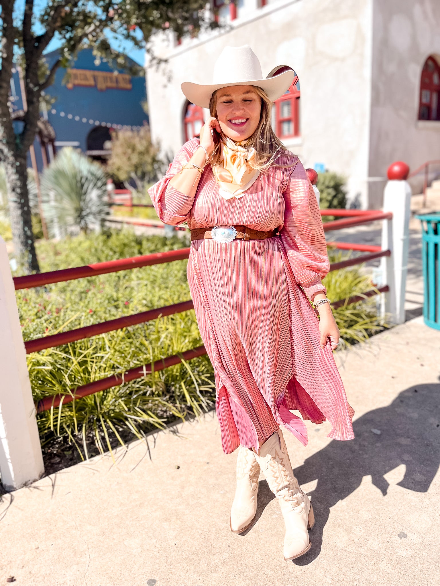 Metallic Pleats Dress - Pink