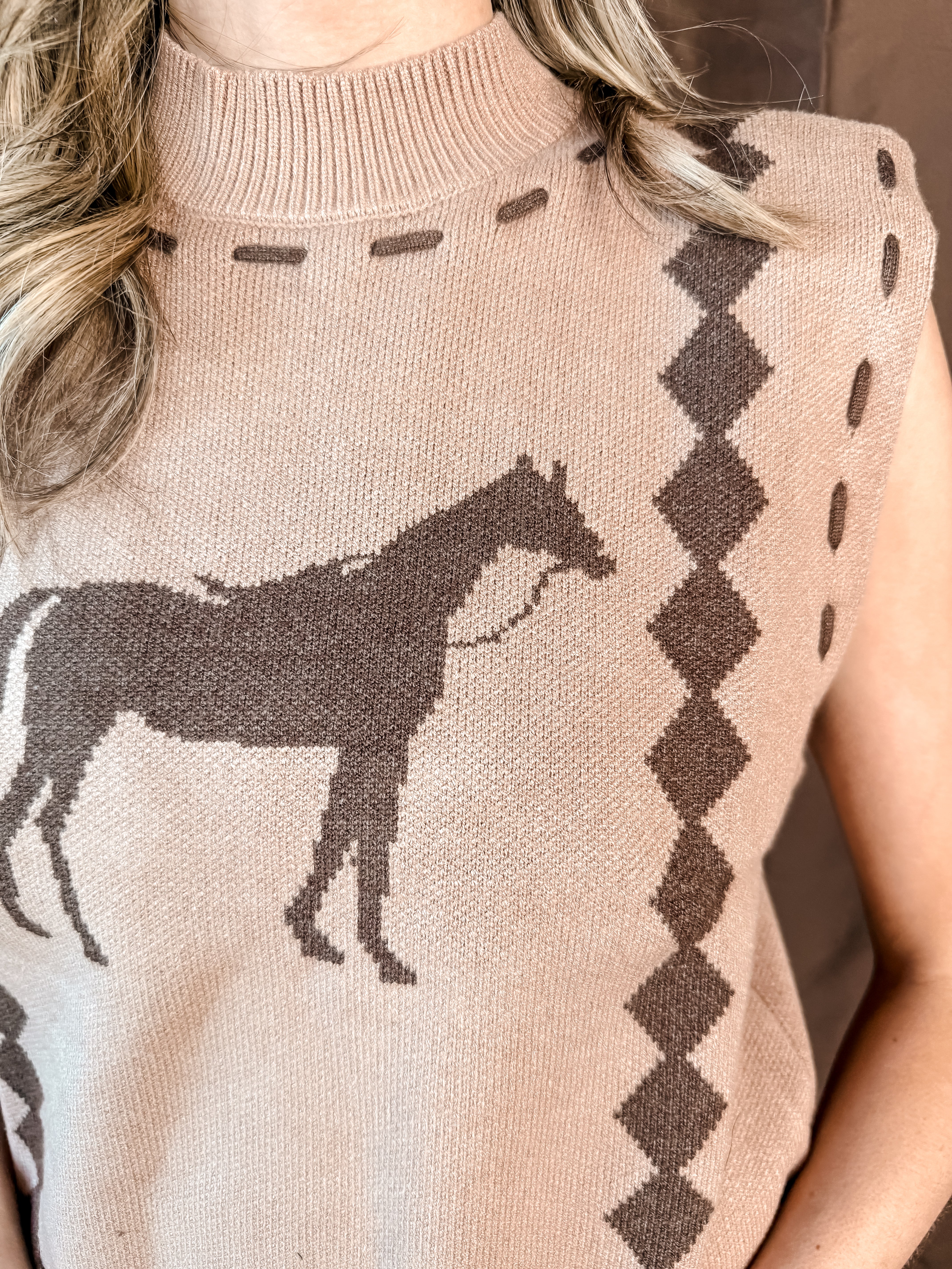 Trophy Horse Sweater Vest - Camel