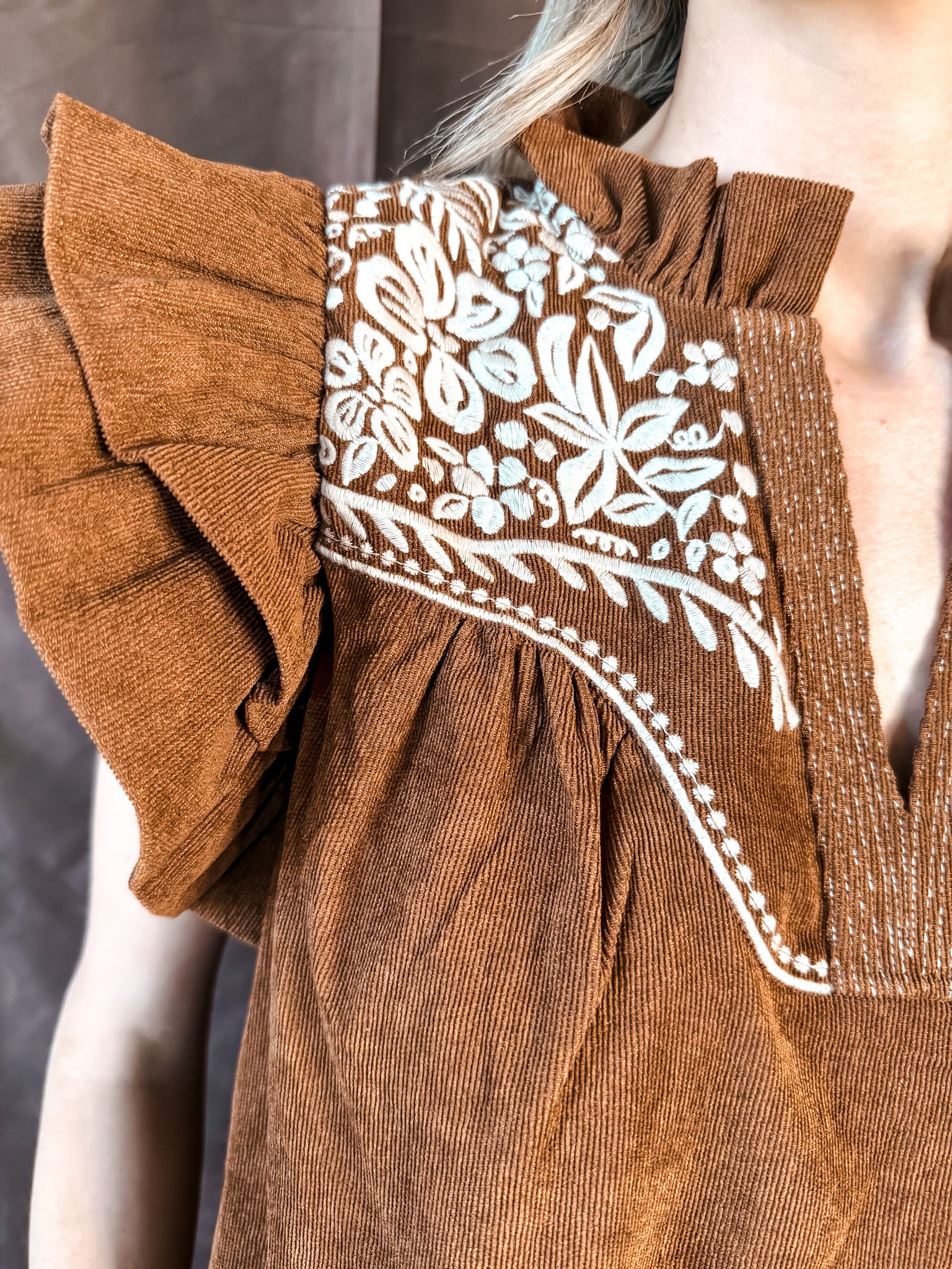 Flutter Sleeve Top - Camel