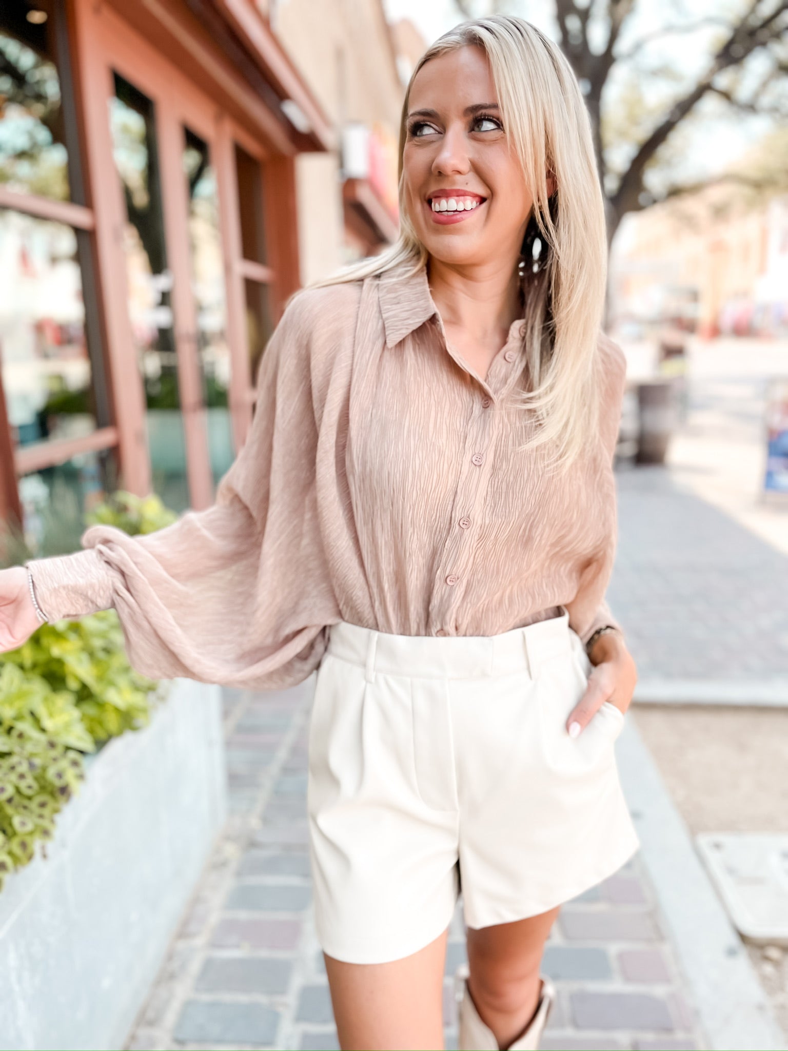 HF Textured Balloon Sleeve Top