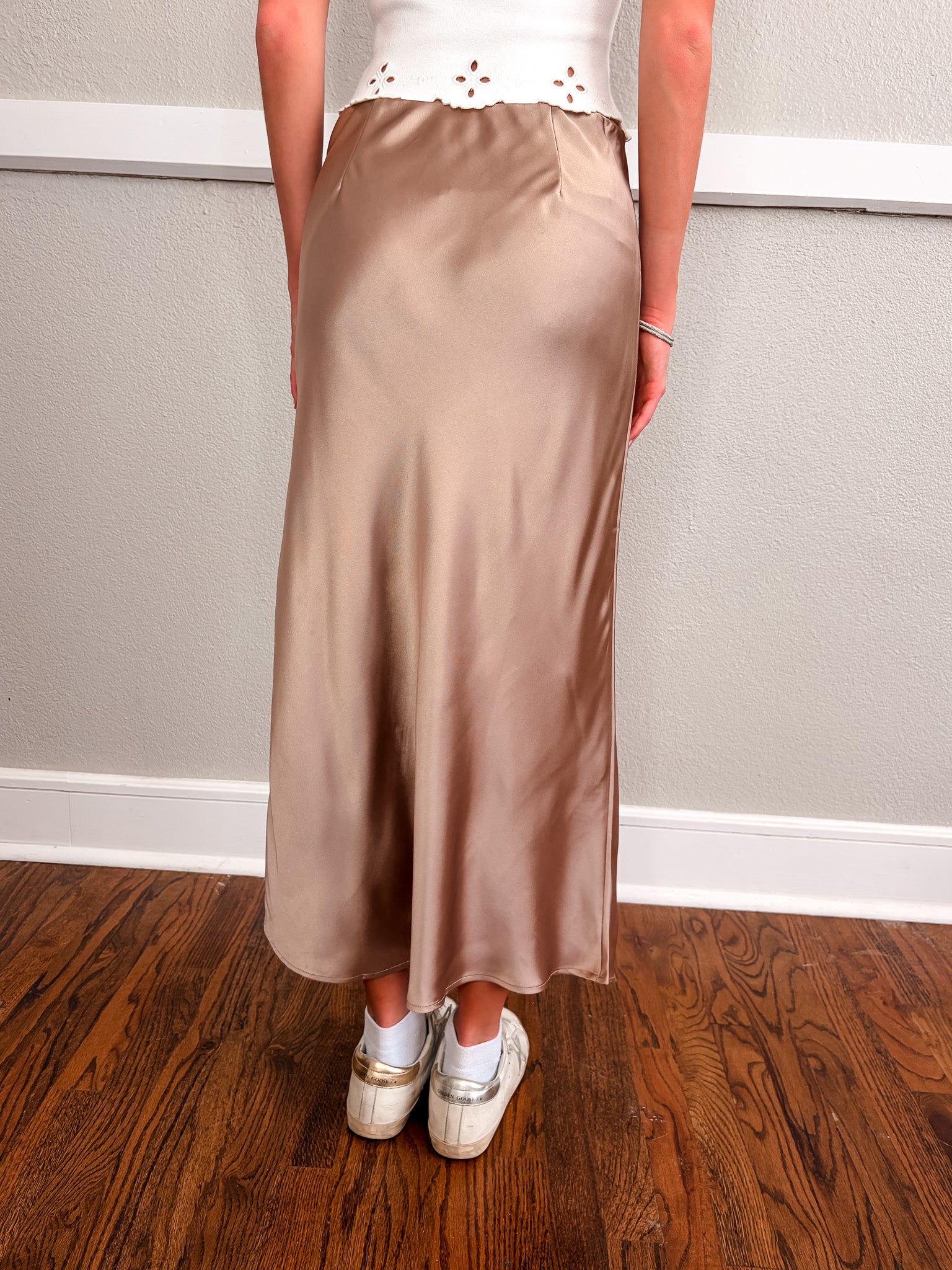 Leyla Satin Midi Skirt - Light Taupe