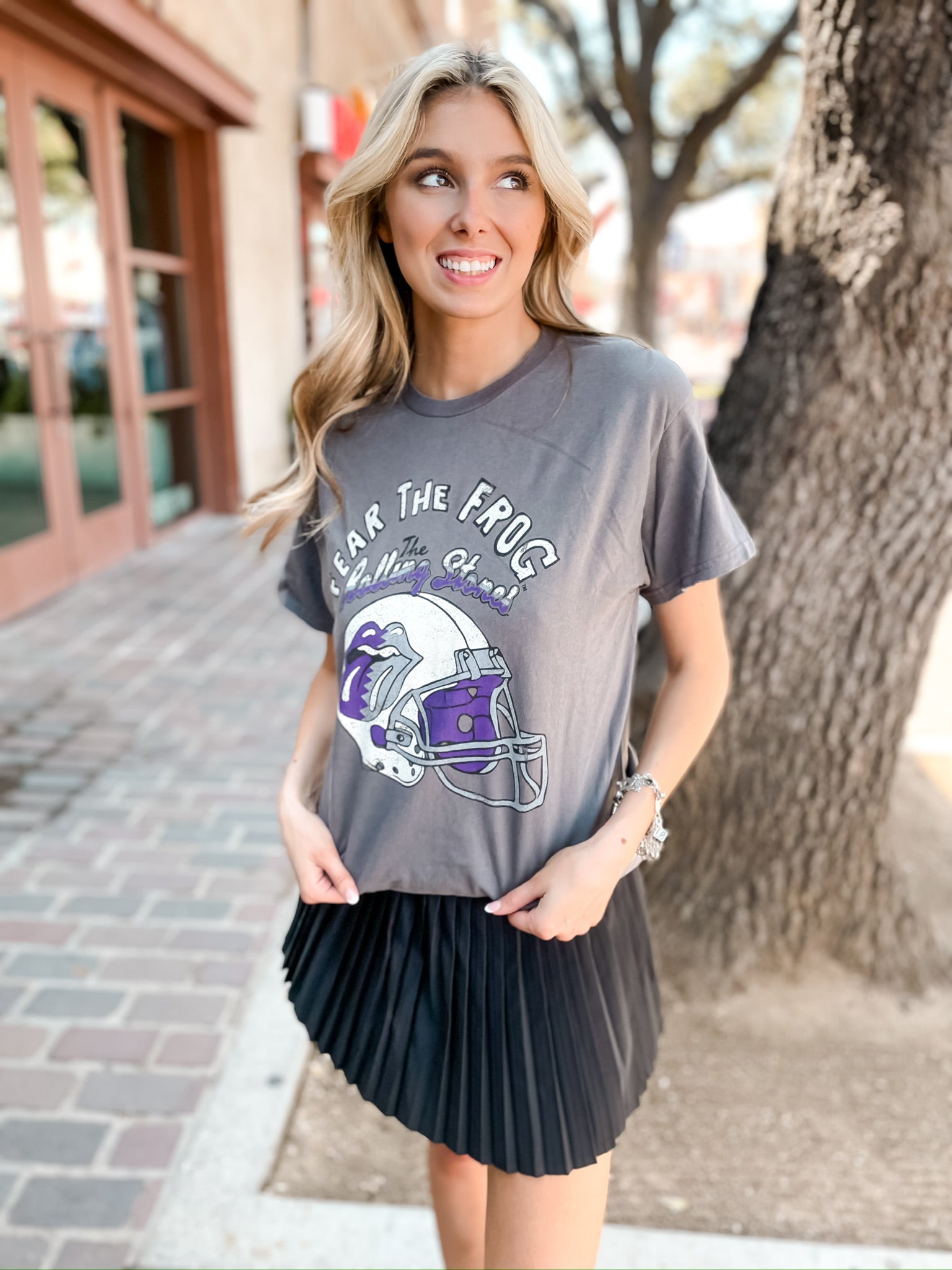 TCU Horned Frogs Helmet Lick T-Shirt