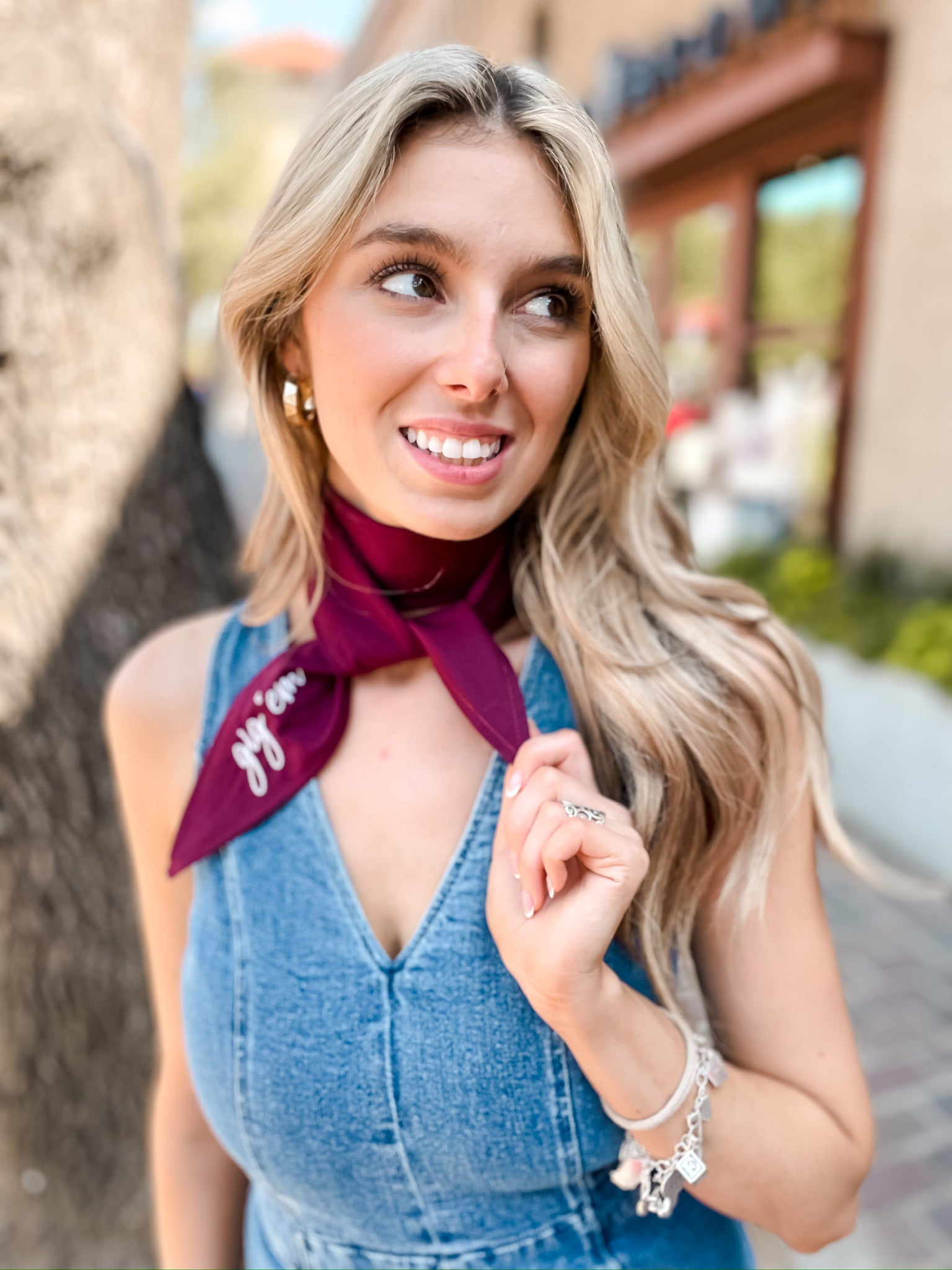 Gig 'Em Ascot Scarf